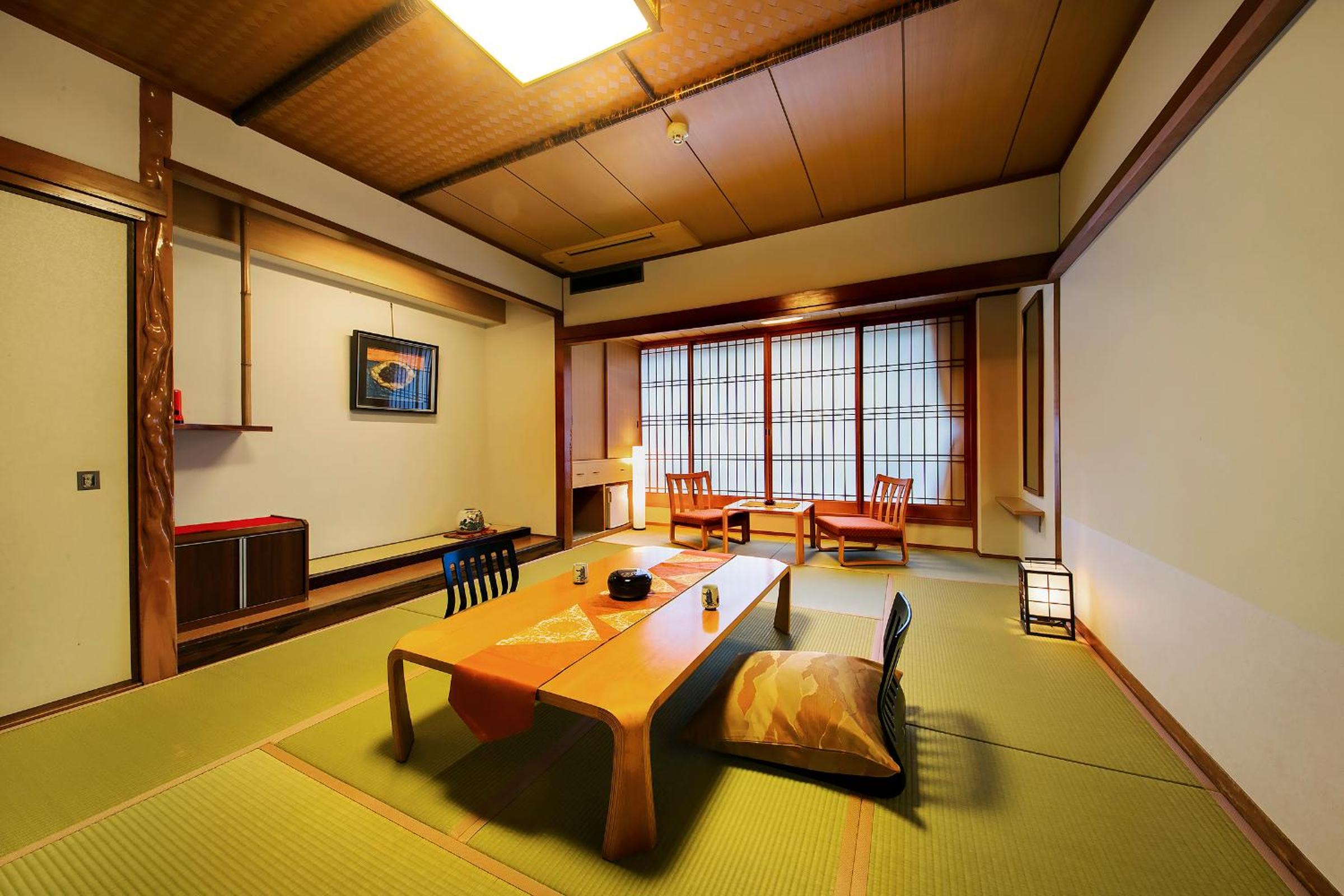 Kawaguchiya Kinosaki Riverside Hotel