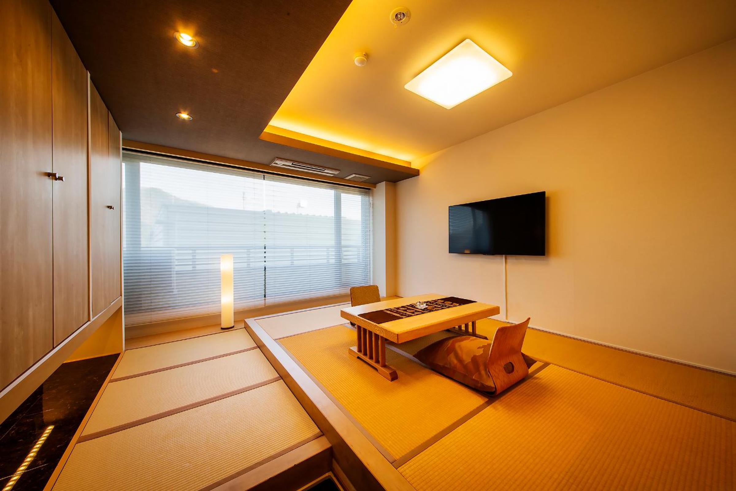 Kawaguchiya Kinosaki Riverside Hotel