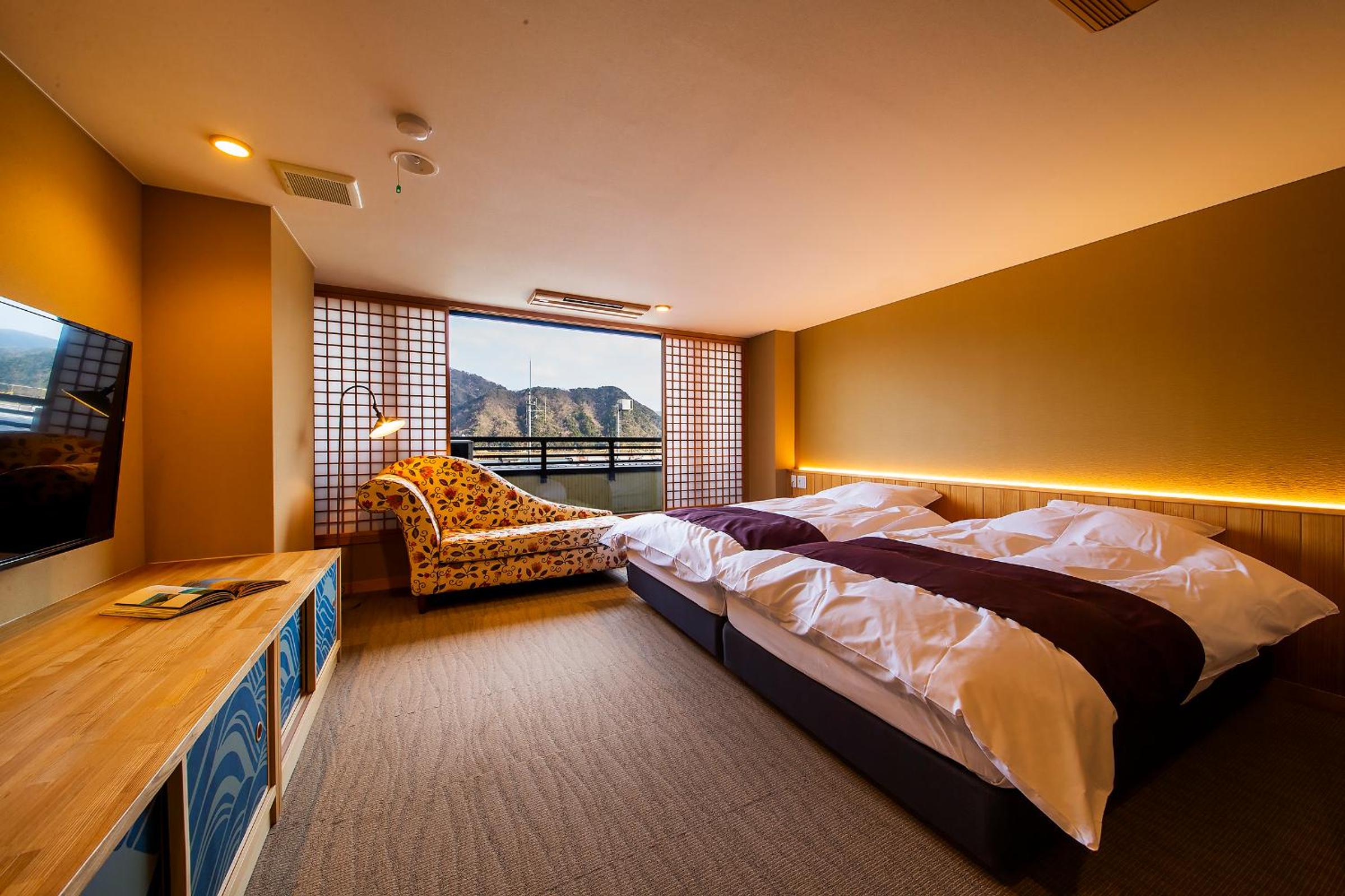Kawaguchiya Kinosaki Riverside Hotel