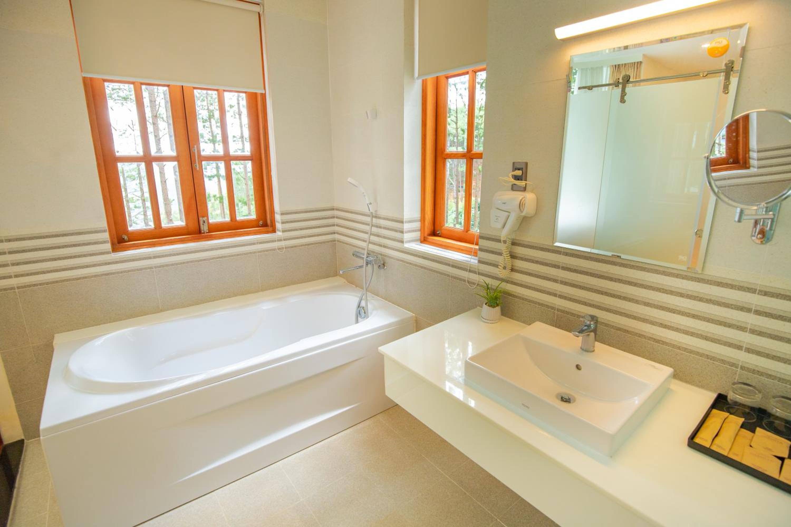Omirita Resort Dalat