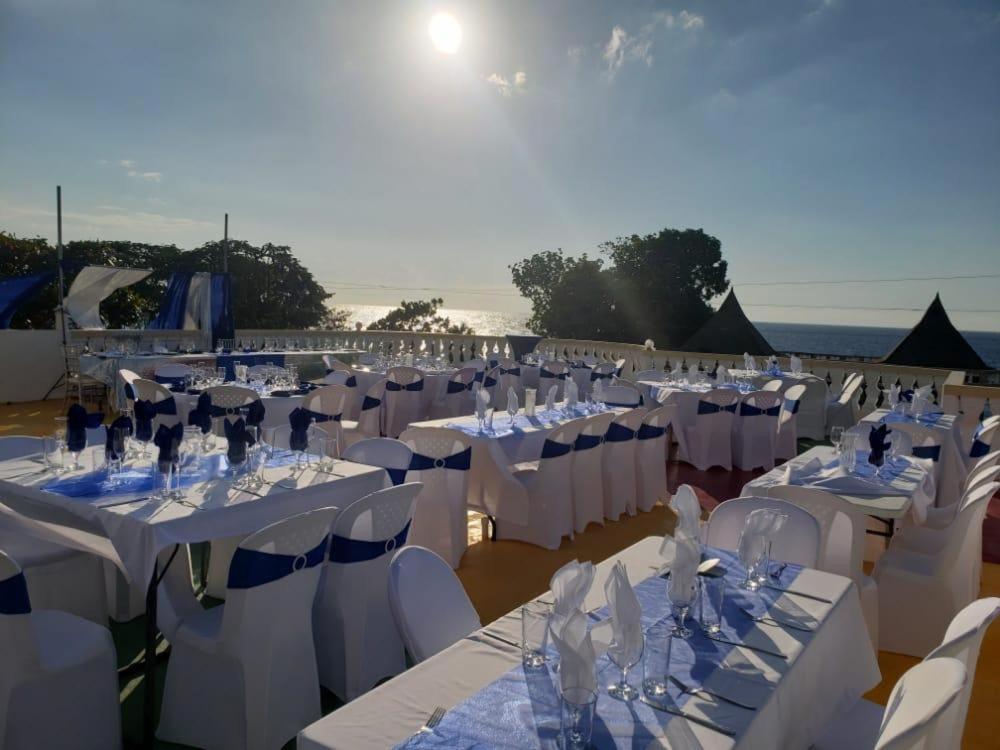 Dela de-Rose Guest House Negril Jamaica