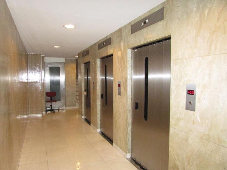 Corrientes Av, Premium Location