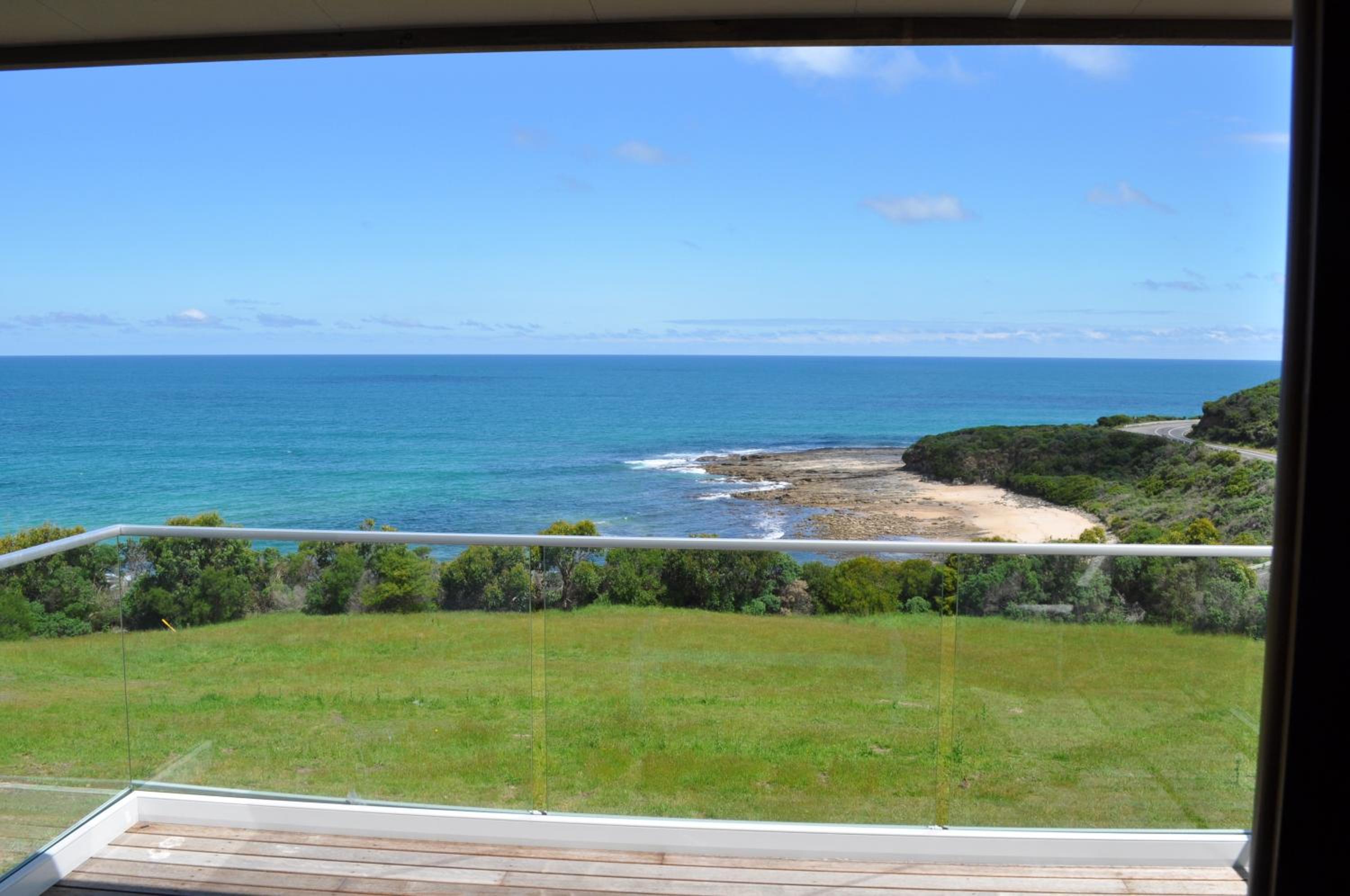 Points South By The Sea