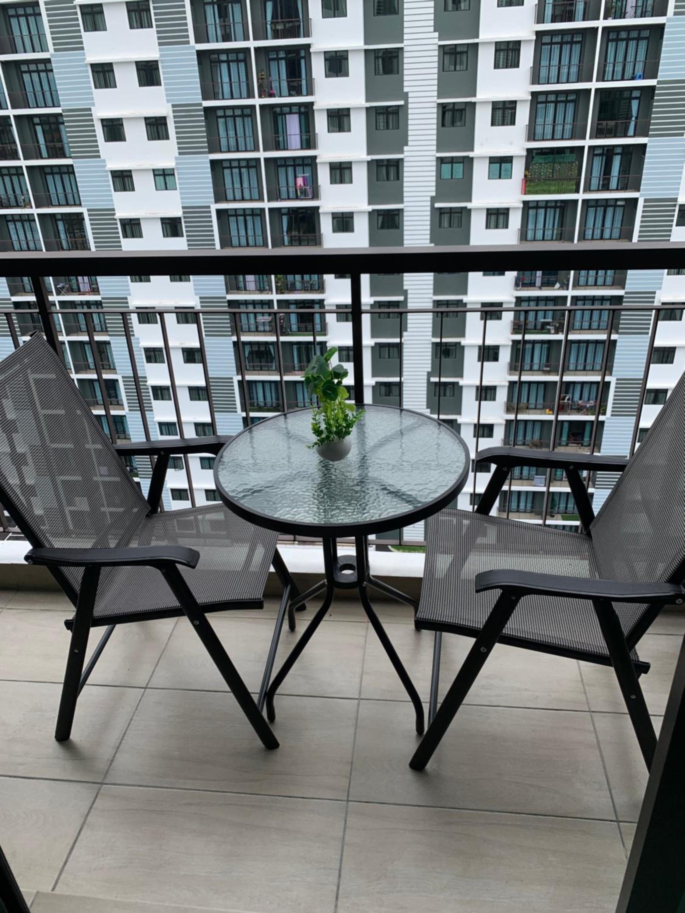 Desaru Utama Apartment with Swimming Pool View, Karaoke, FREE WIFI, Netflix, near to Car Park photo 3