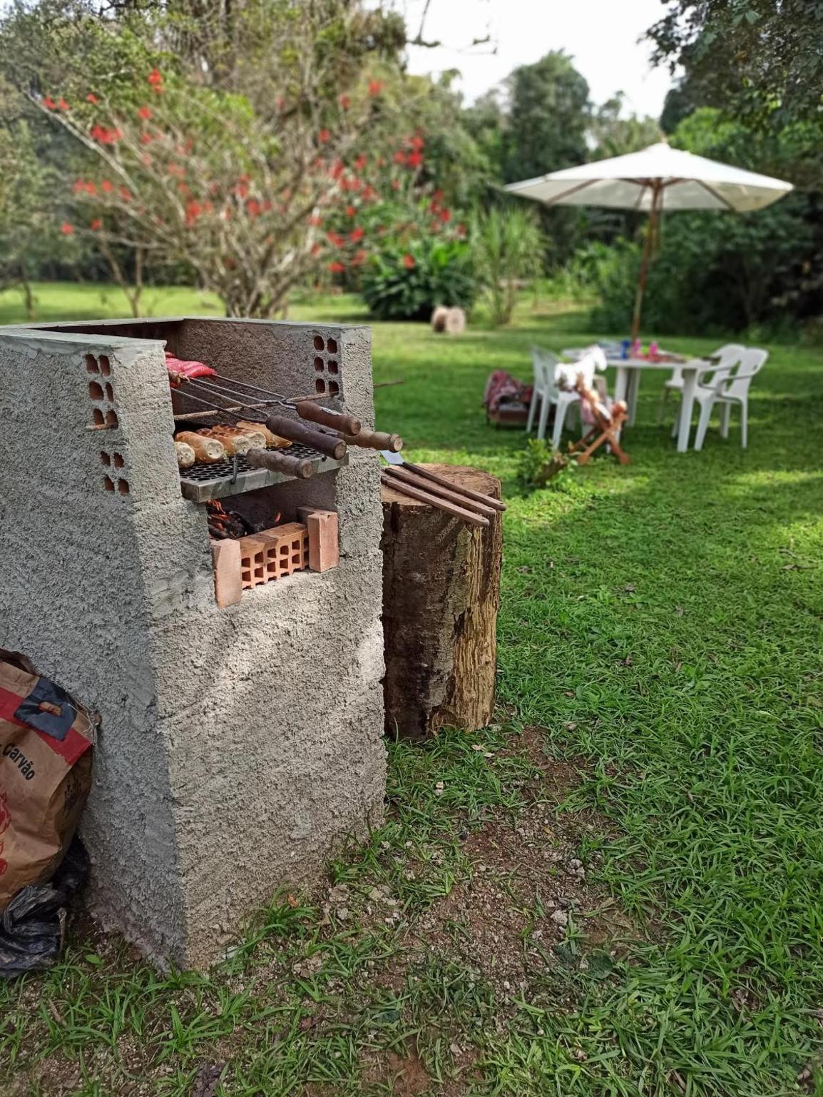 ÉCOisa de Chácara - Casa de Vidro, Casa de Campo