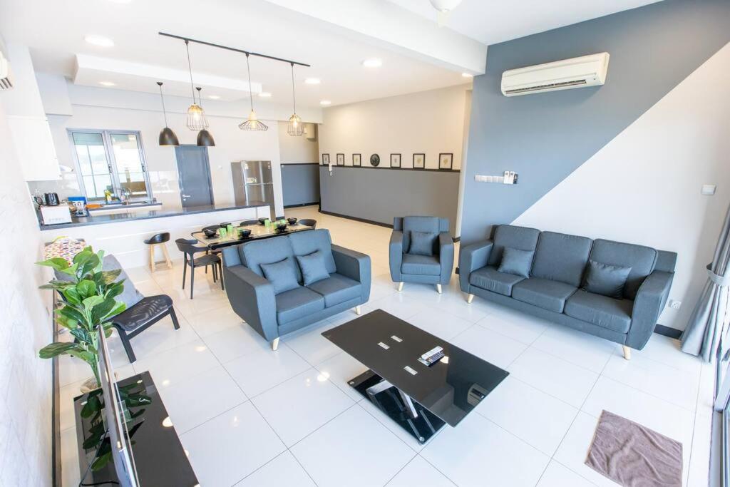 SeaShore The Loft Imago By HayBay Kota Kinabalu photo 6