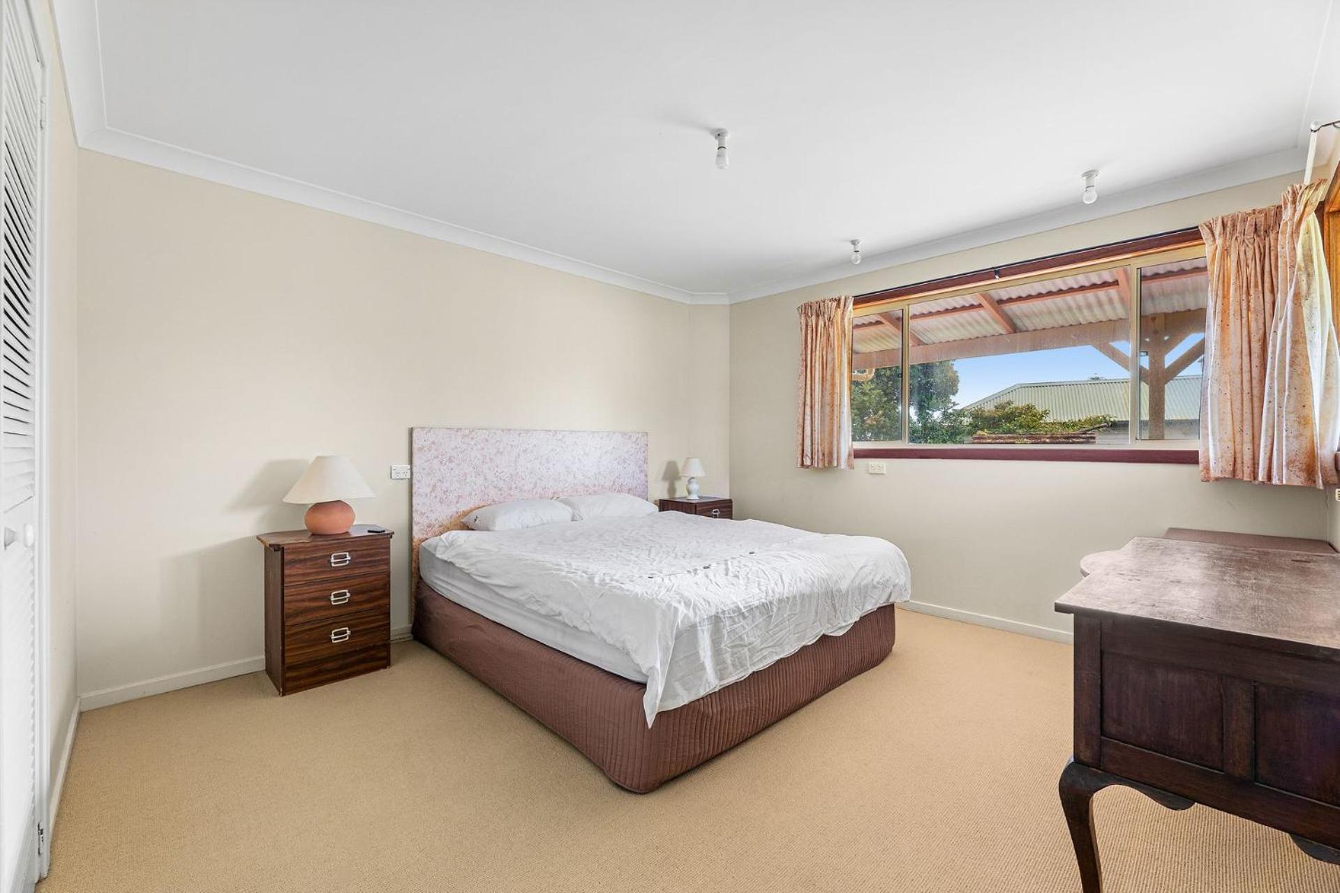 54 Noble Parade