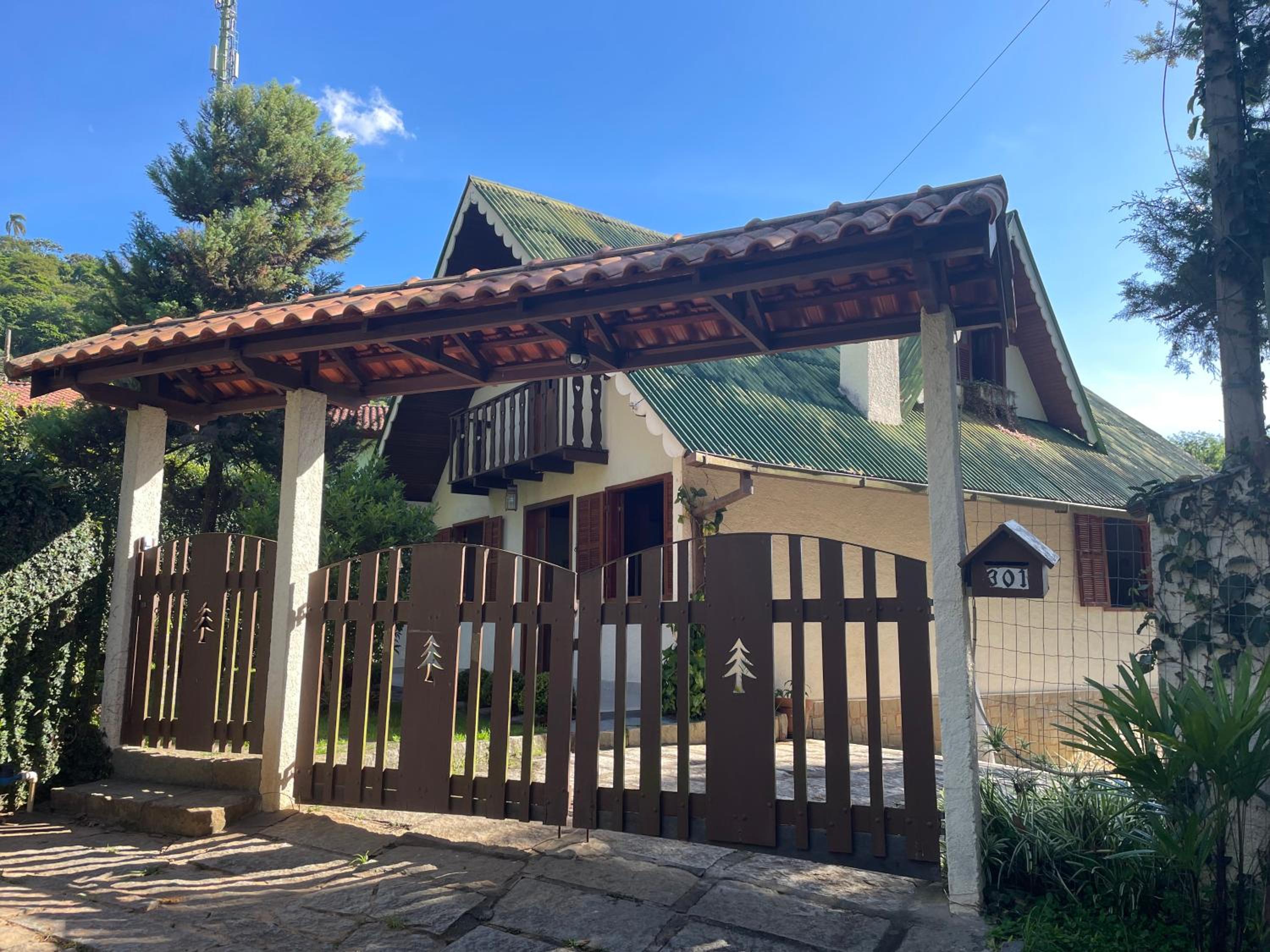 Confortável Chalet na Serra proximo ao Centro