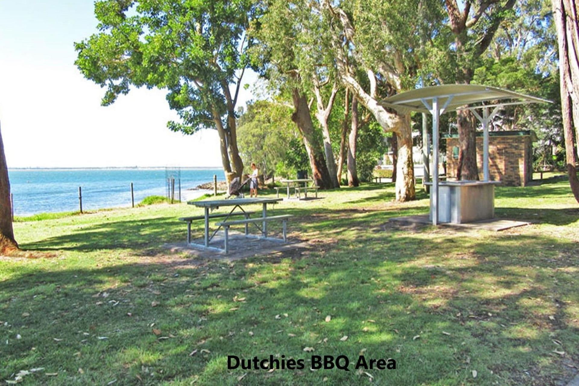 Dutchies By The Sea, 2 61 Christmas Bush Ave - Spectacular views, close to the beach, Wi-Fi