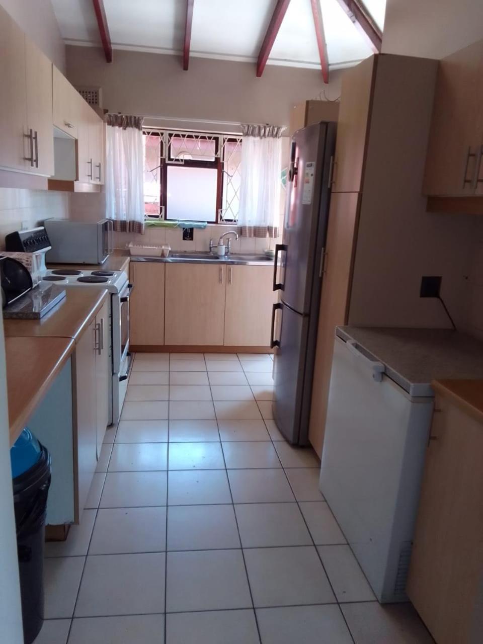 Oppi C & ByDi C view 5