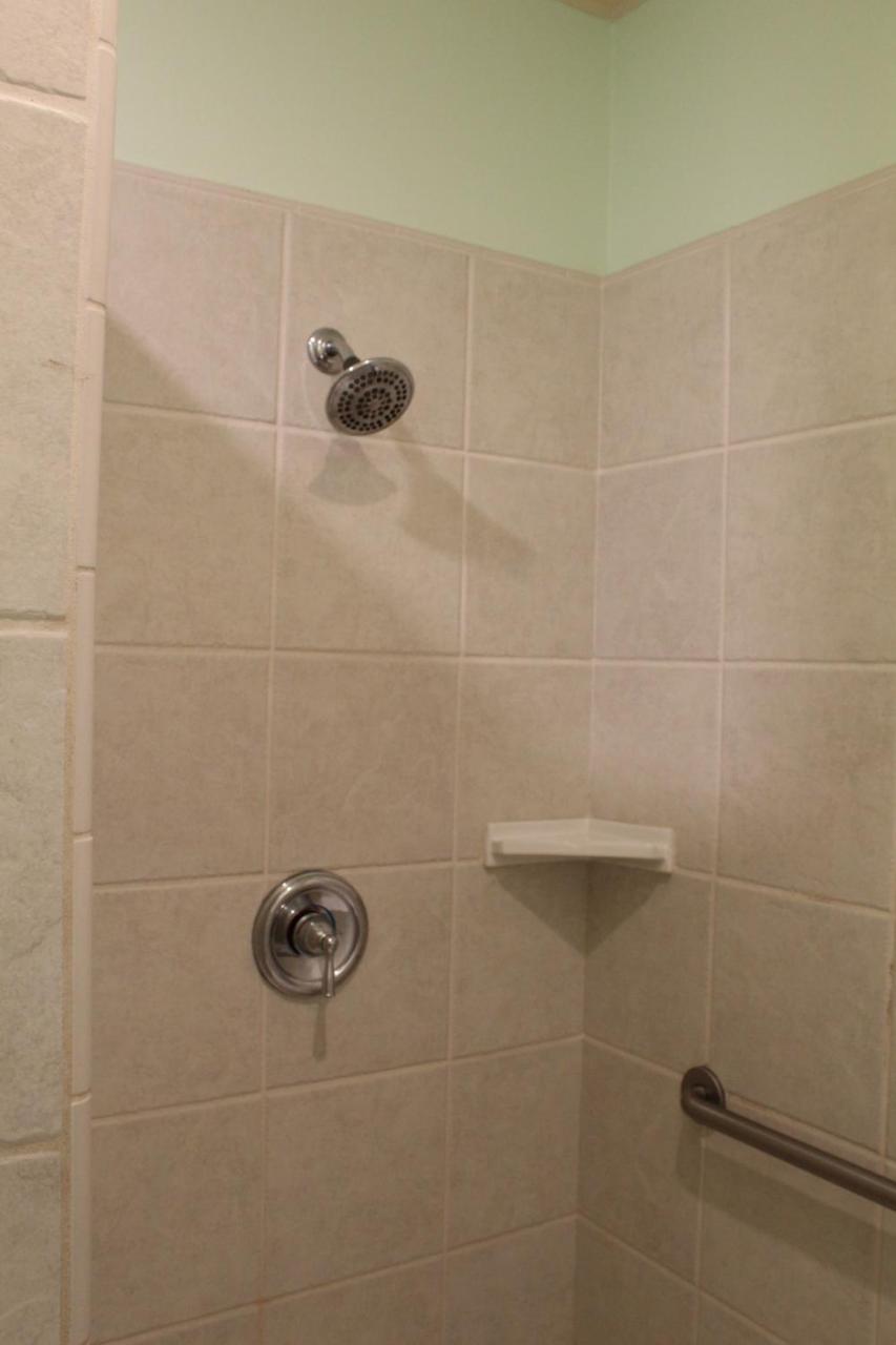Maui Vacations - Elm House Inn - Property Image 25