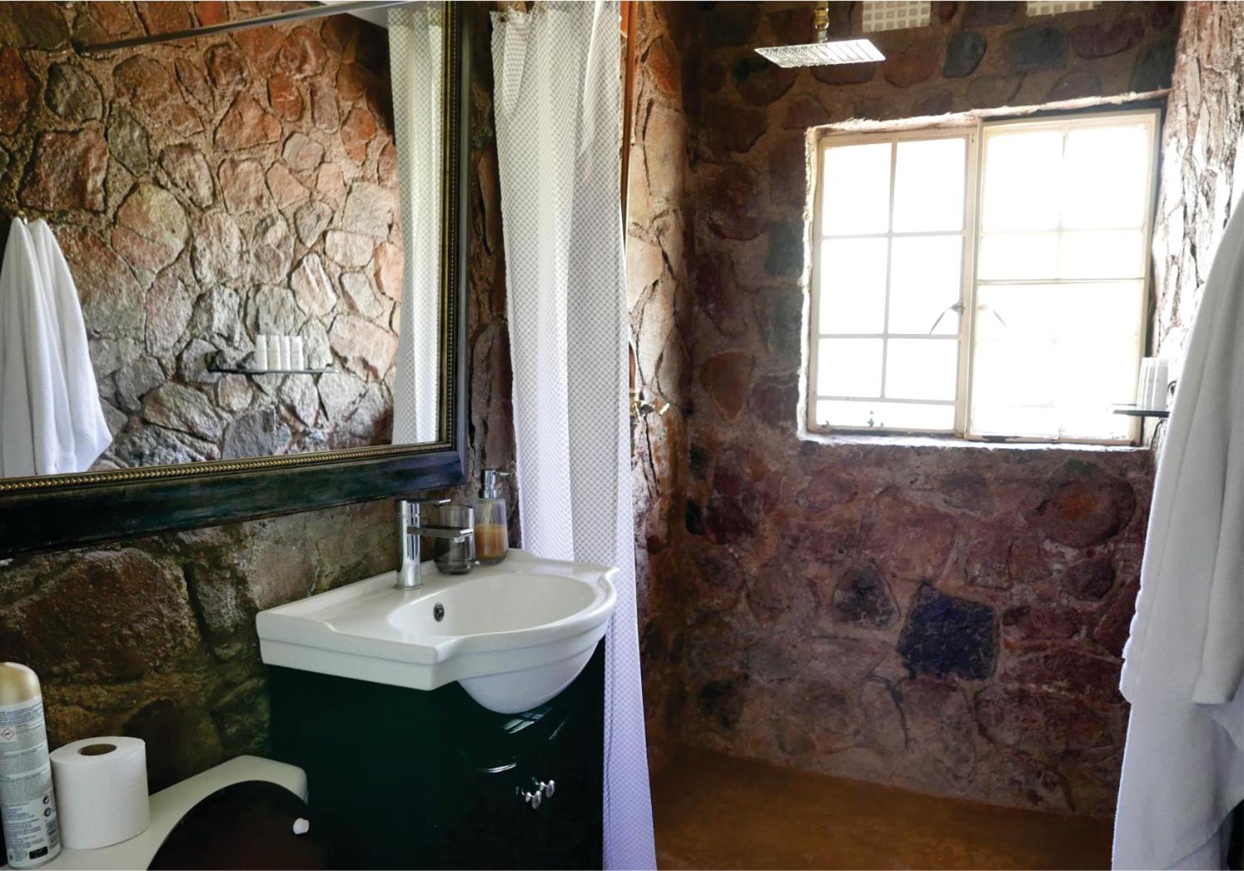 Waterside Cottages & Villas - Self Catering