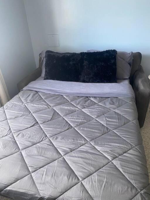 Right Next To WEST EDMONTON MALL with Free Parking