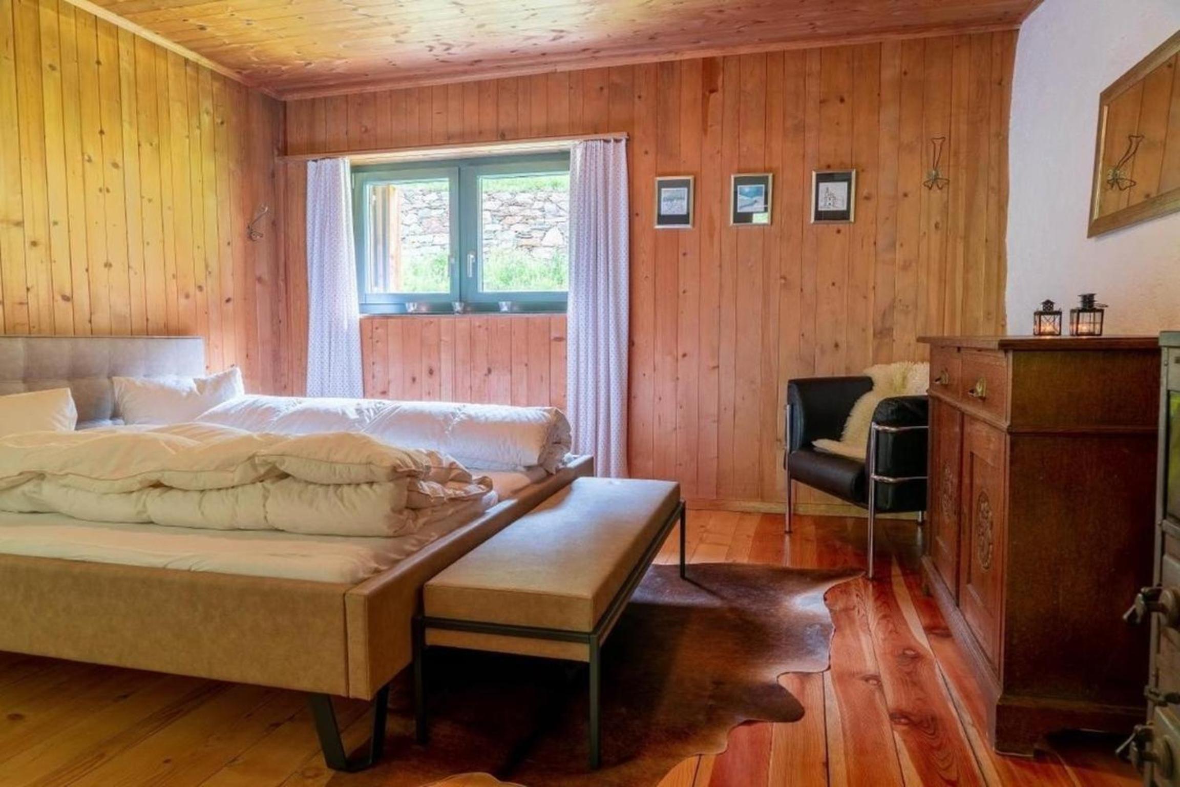 Sunny, rustical 5 room cottage in Valposchiavo