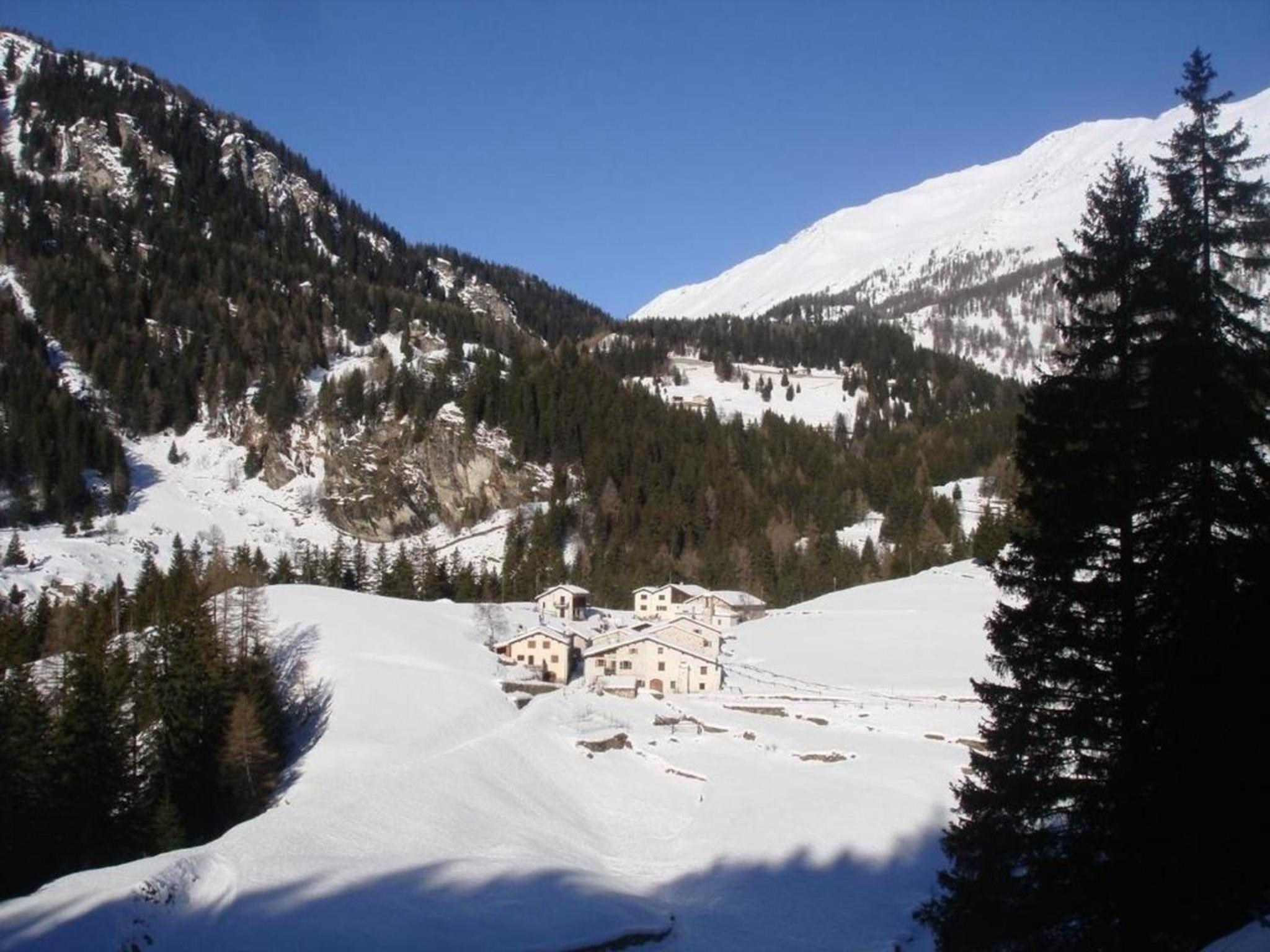 Sunny, rustical 5 room cottage in Valposchiavo
