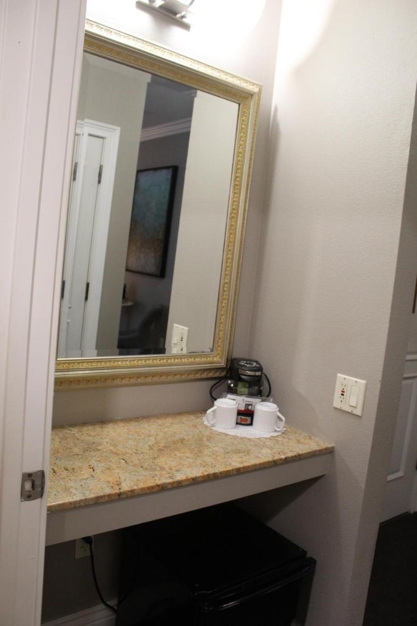 Maui Vacations - Bel Abri Napa Valley Inn - Property Image 22