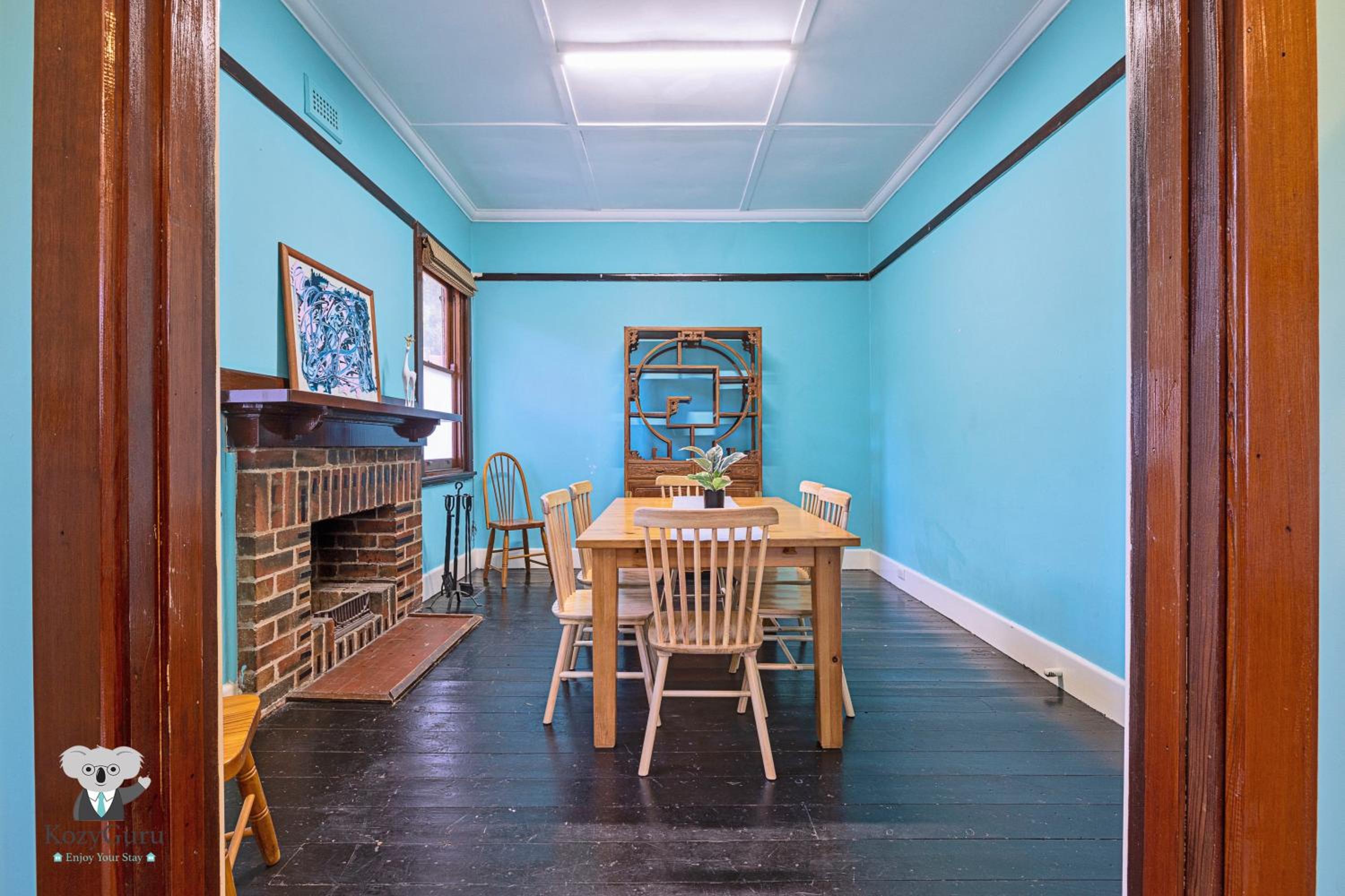 KozyGuru / Camberwell / Perfect 3 Bedroom House / VCA016