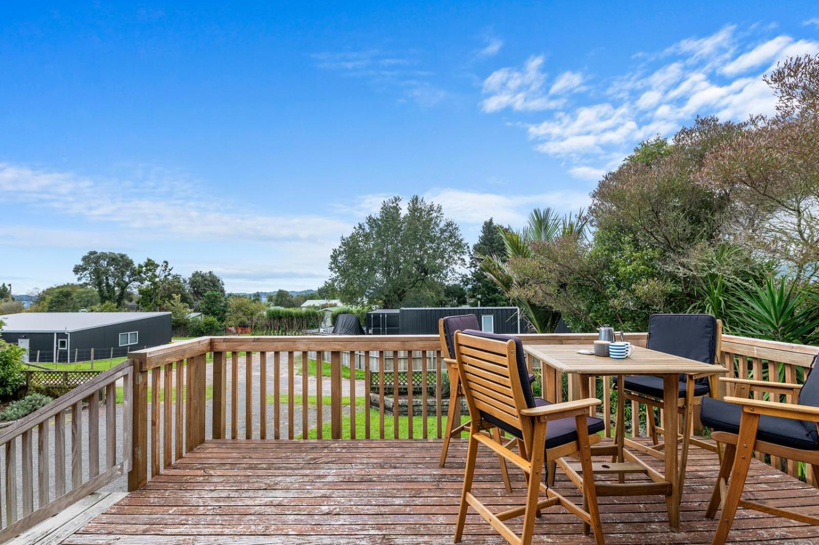 Point Retreat - Lake Rotoiti Holiday Home view 3