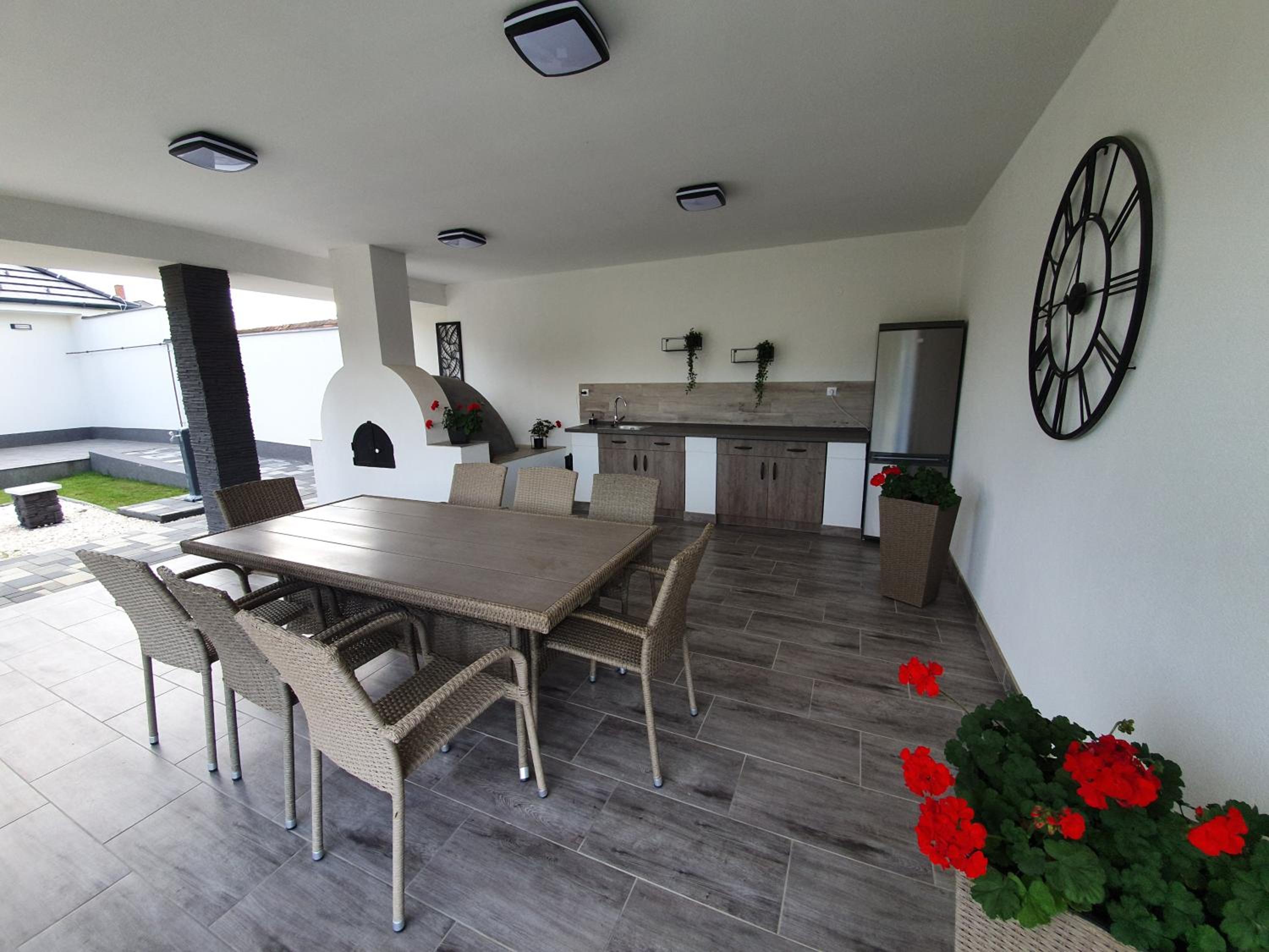 Solymos Apartmanház