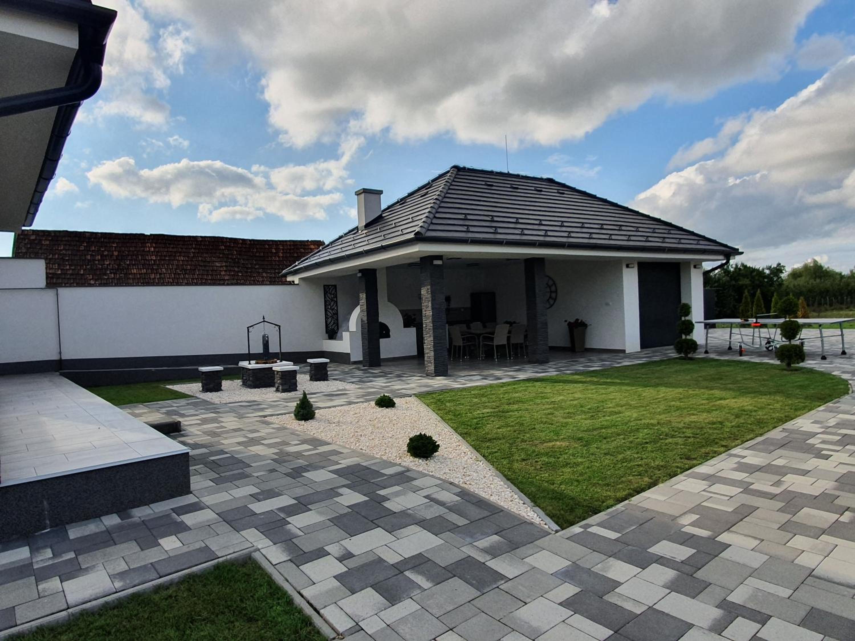 Solymos Apartmanház
