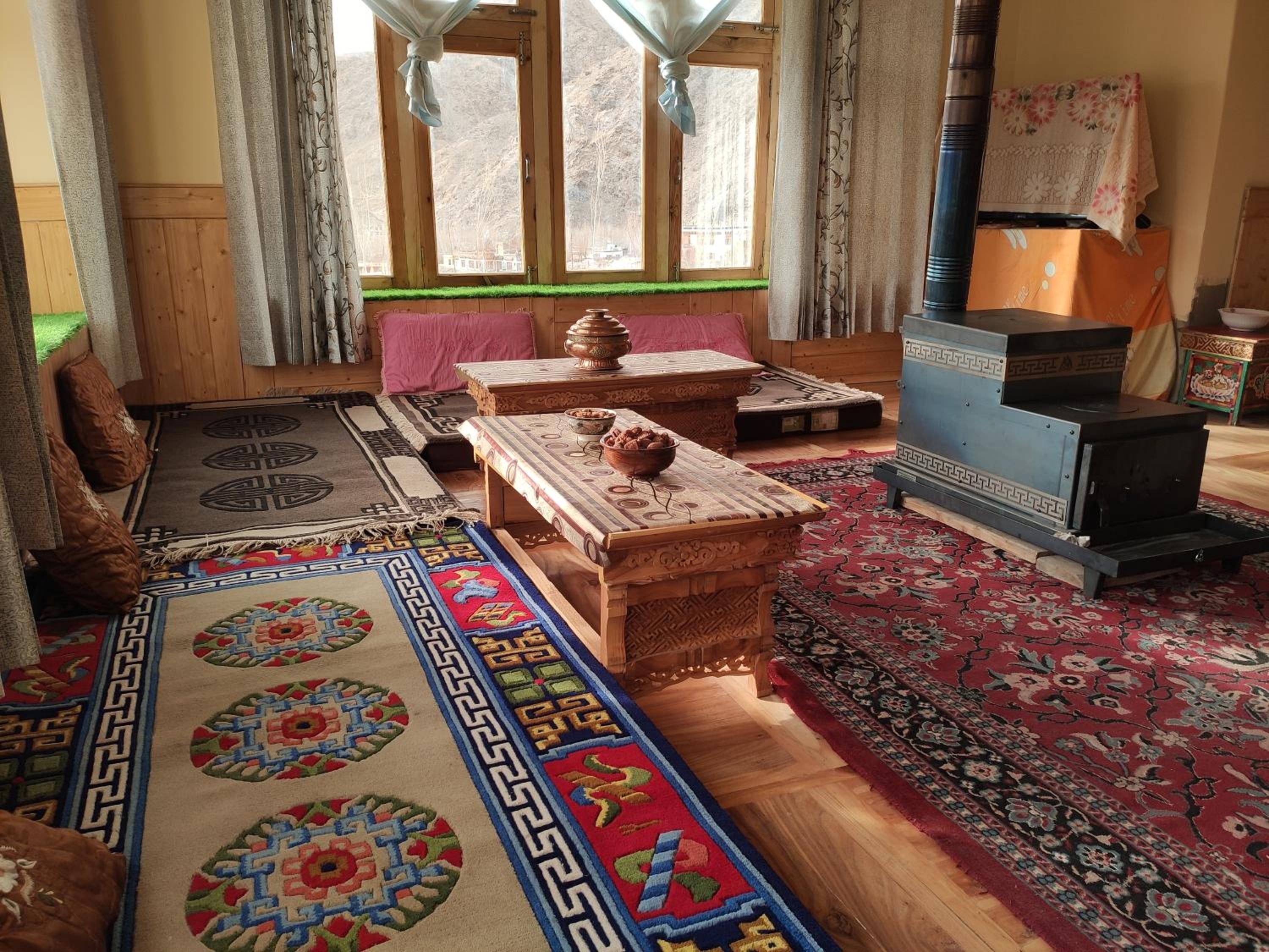 lounge