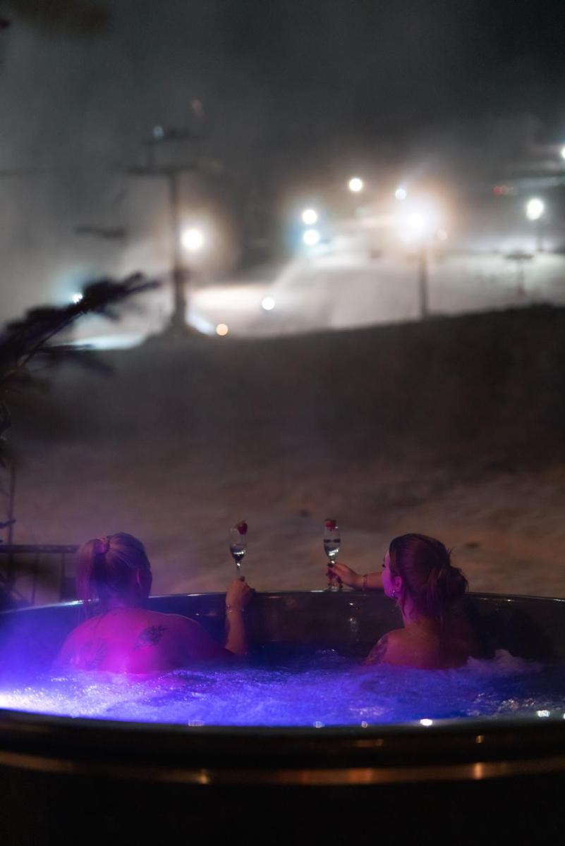 Jacuzzi
