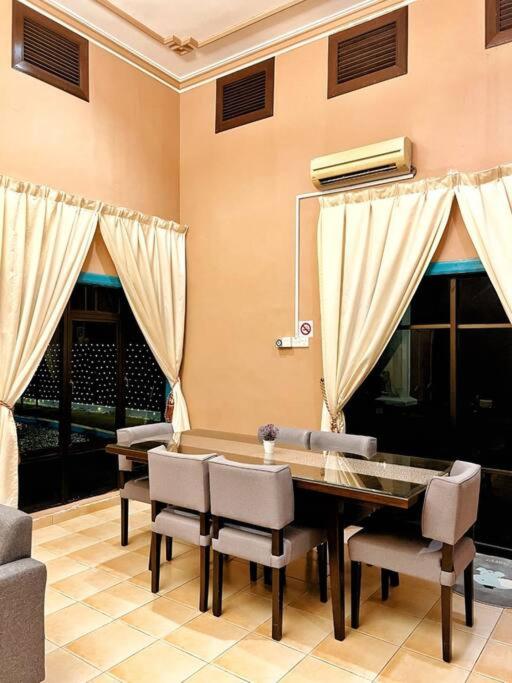 A'Famosa Villa 1074 Aurest'a Home Pool Villa Melaka alor gajah water park safari photo 4