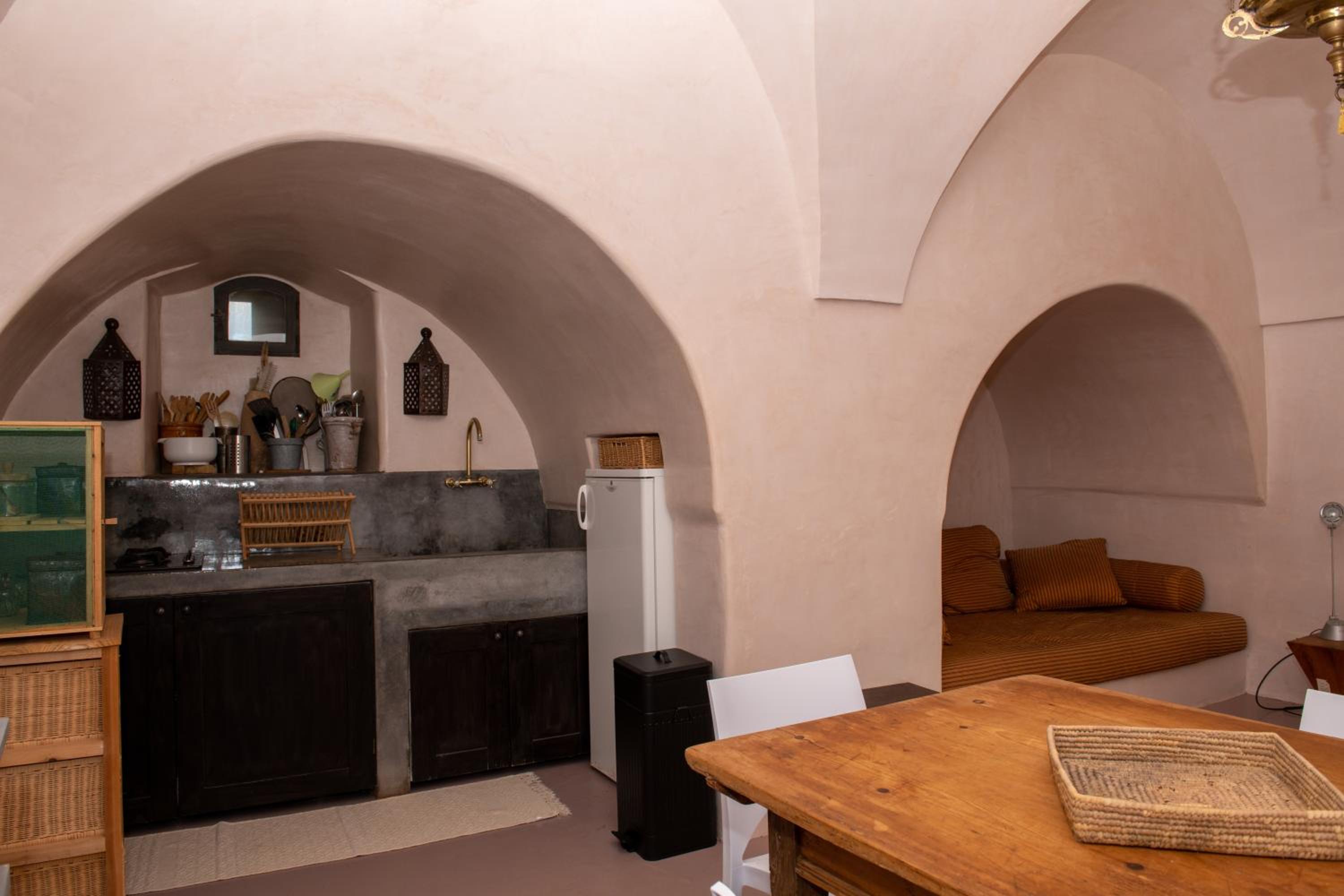 Dammusi IL SERRALH -Pantelleria-