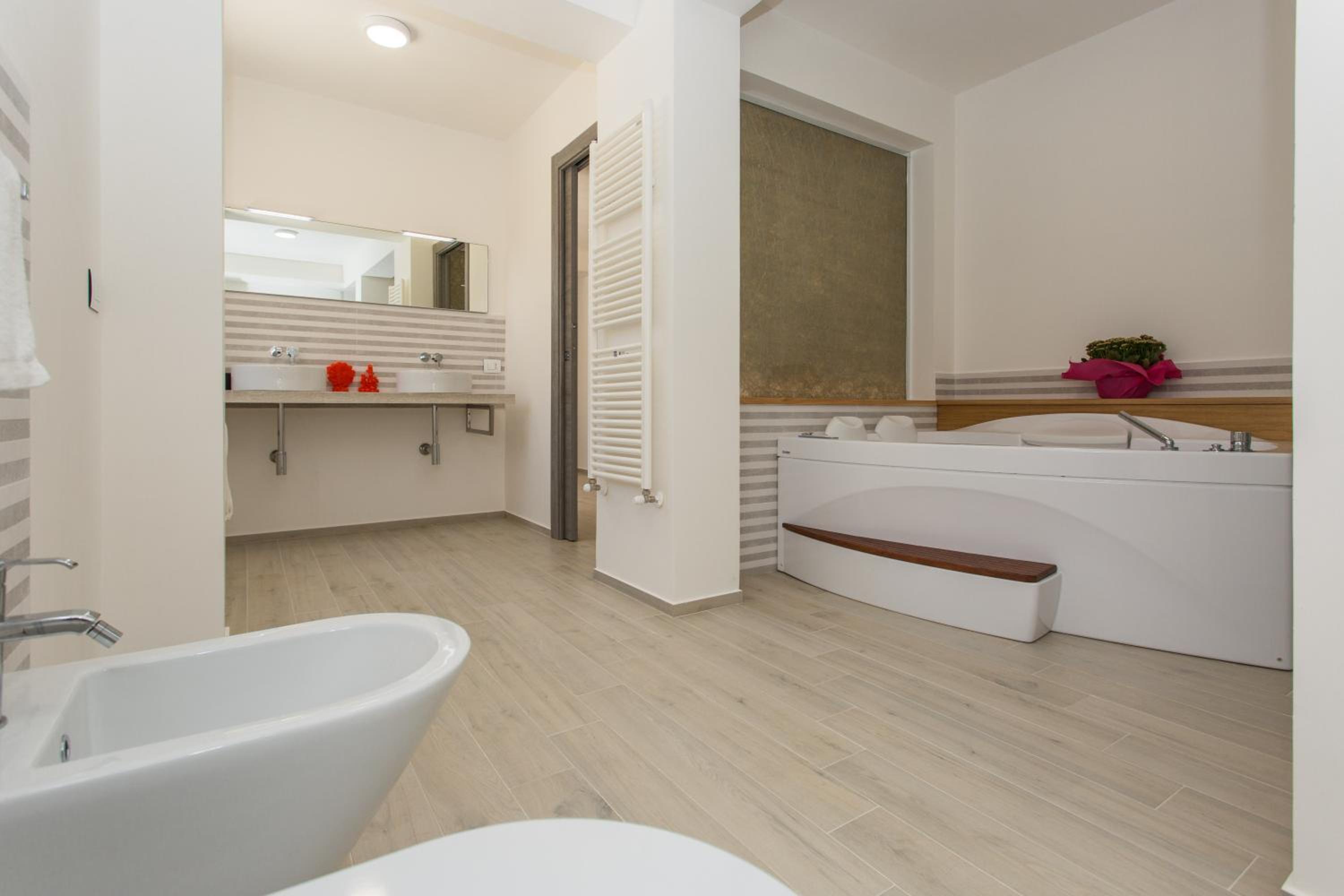 Villa Annalisa by PosarelliVillas view 5