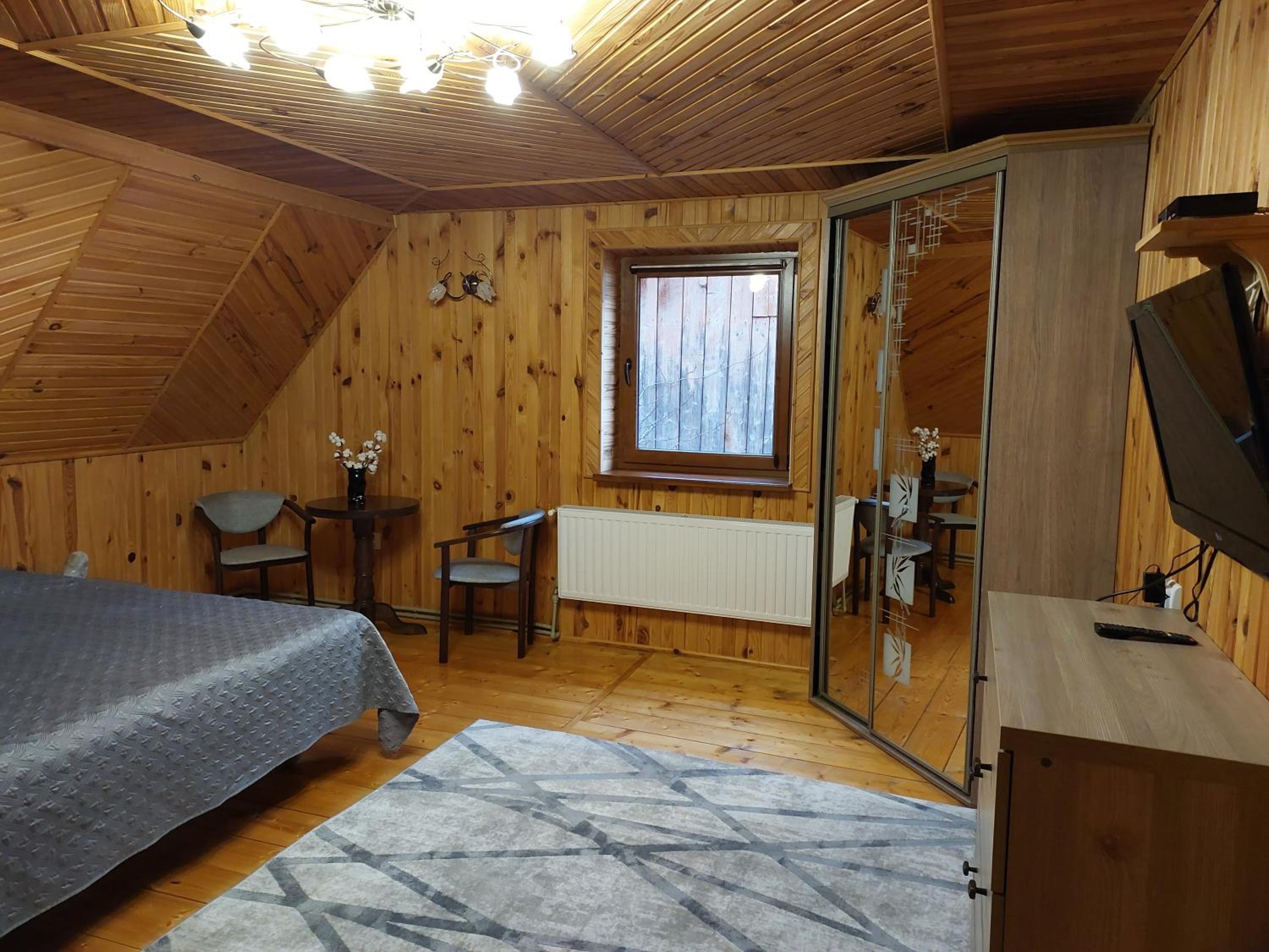 Photo 42