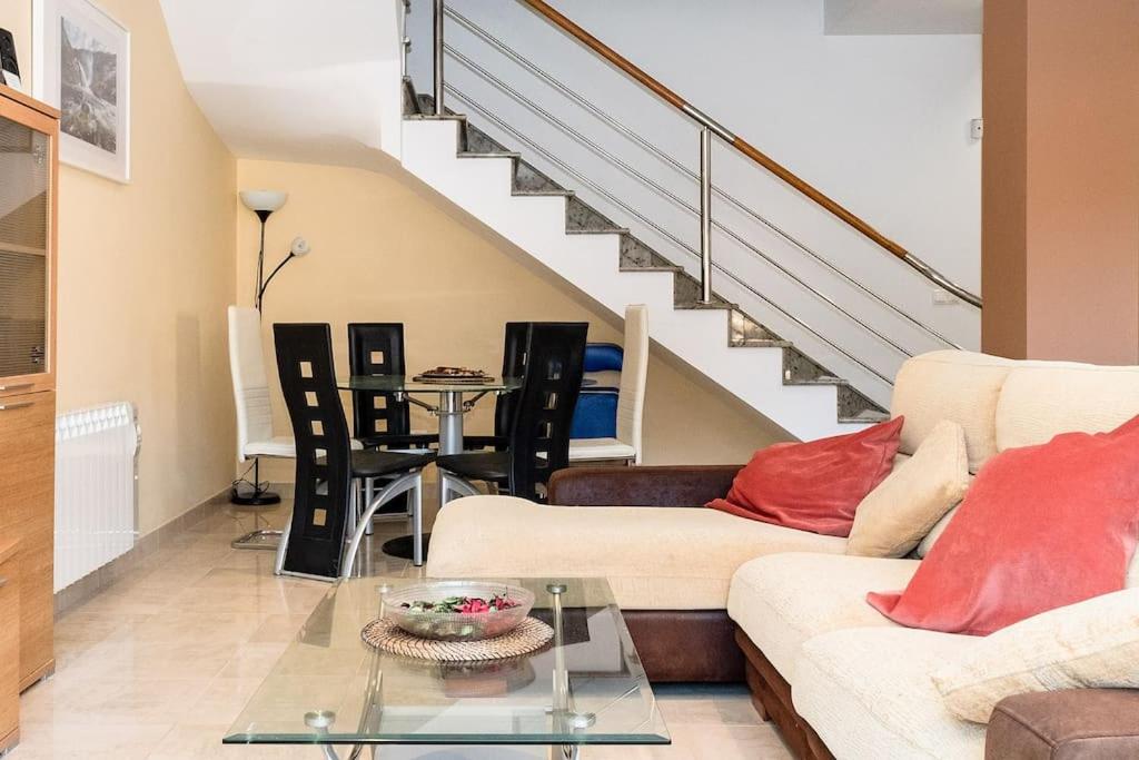 Casa Costa Ezaro