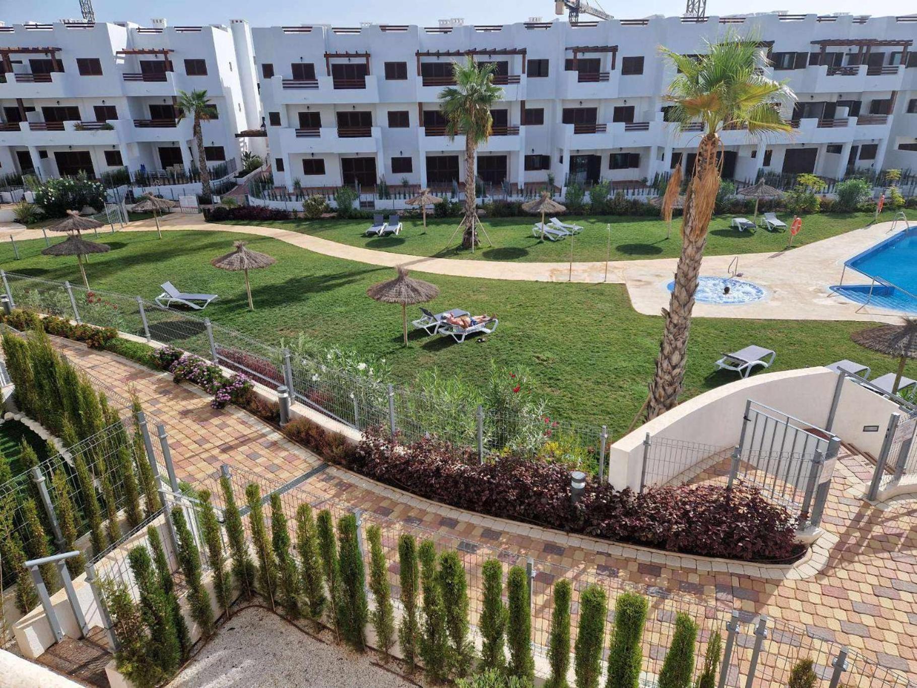 Casa Bienvenidos apartamento con balcon y piscina