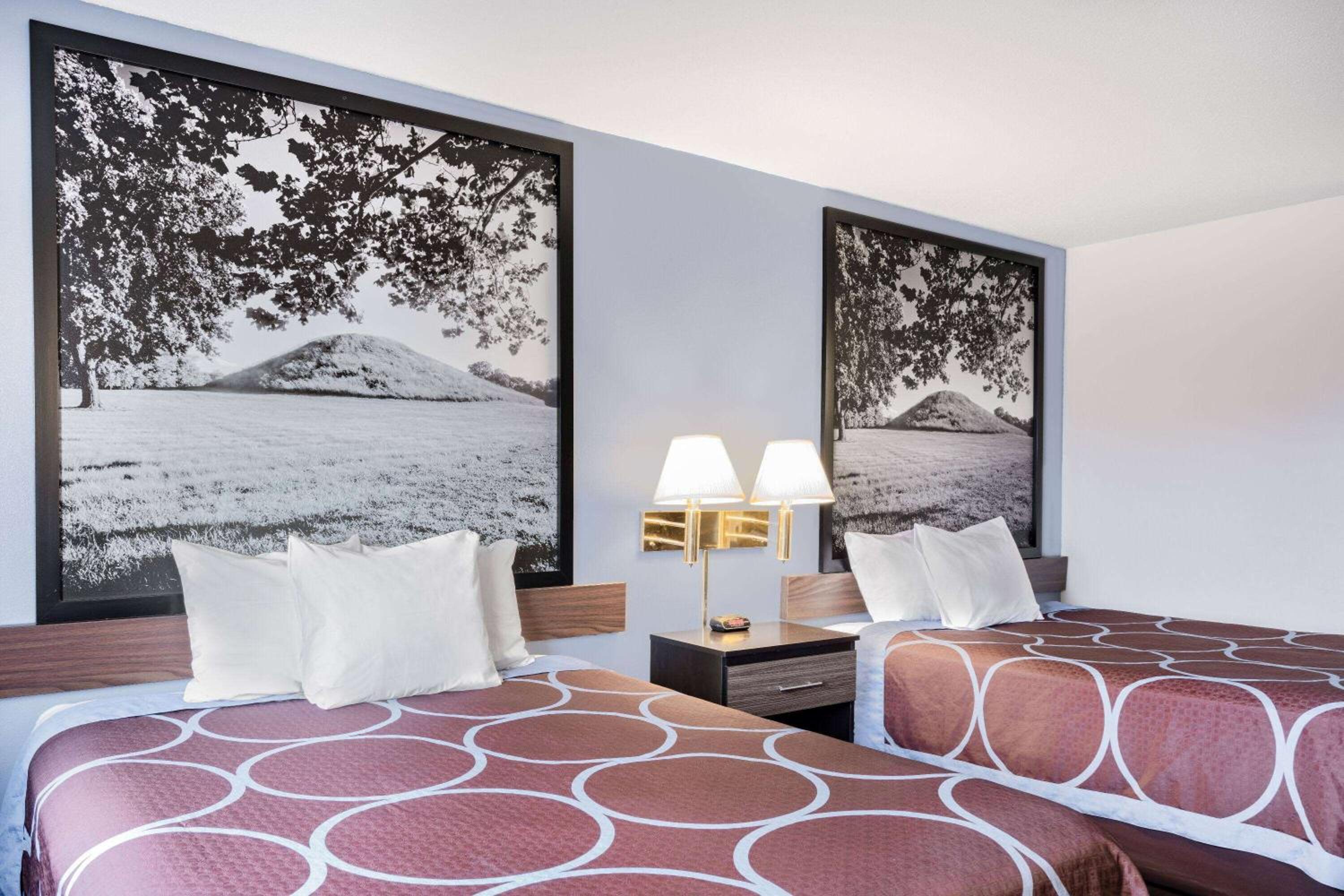 Danville Vacations - Super 8 by Wyndham Danville - Property Image 37