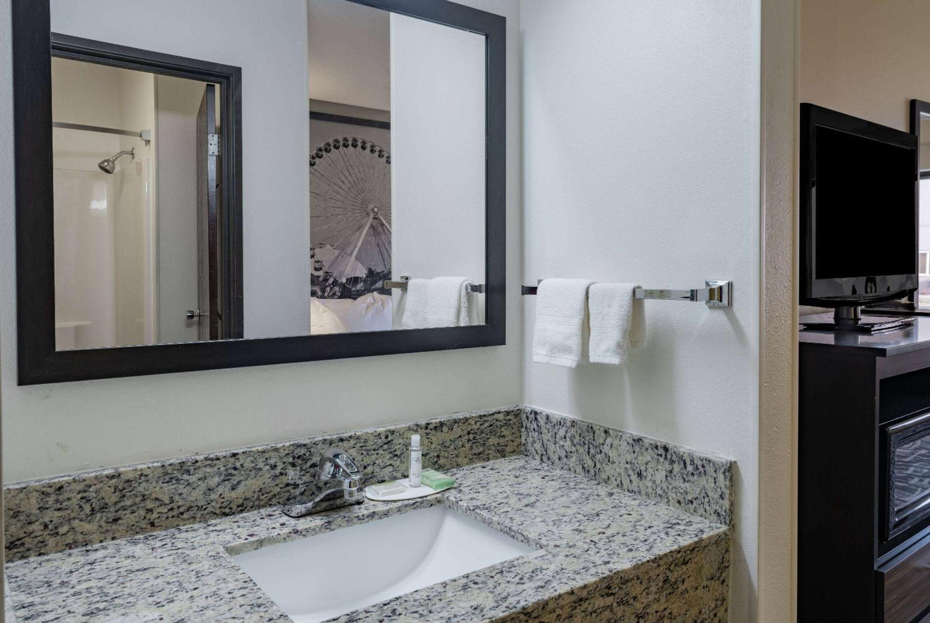 Danville Vacations - Super 8 by Wyndham Danville - Property Image 2