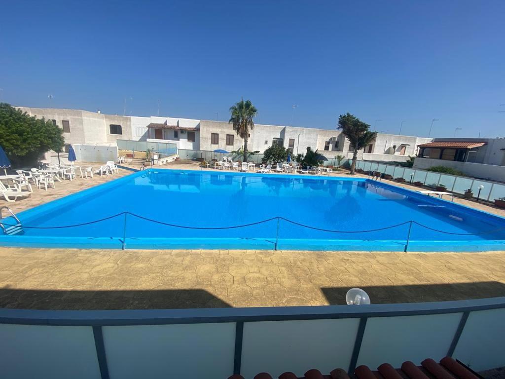 Villino Sabrina con piscina by casavacanzanelsalento view 3