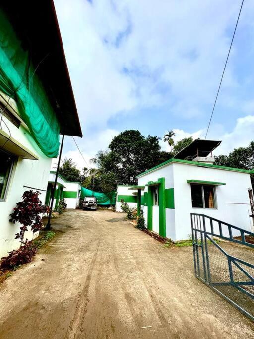 Casita Riverside Villas
