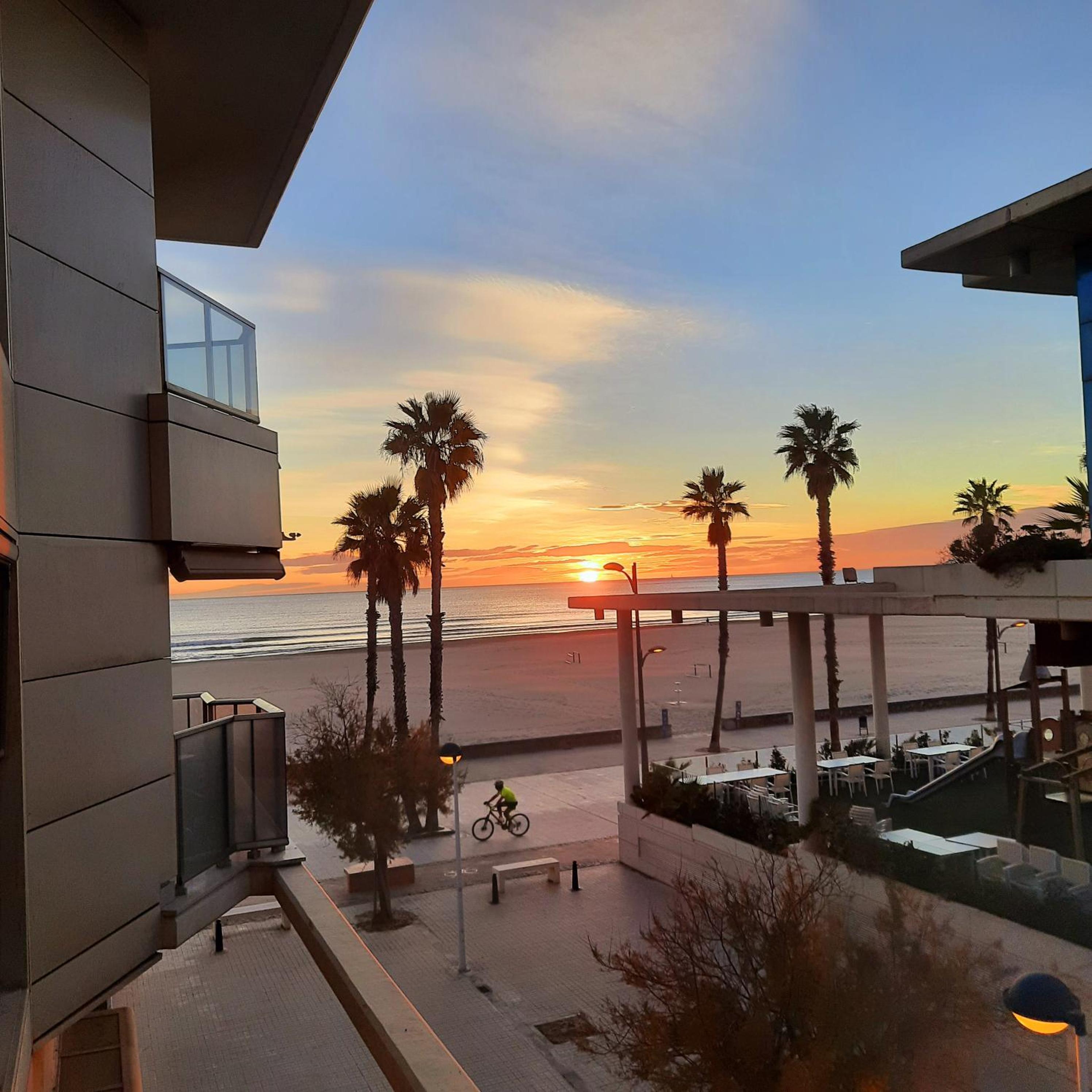 FiveStepsToSea - Beach Apartment Valencia