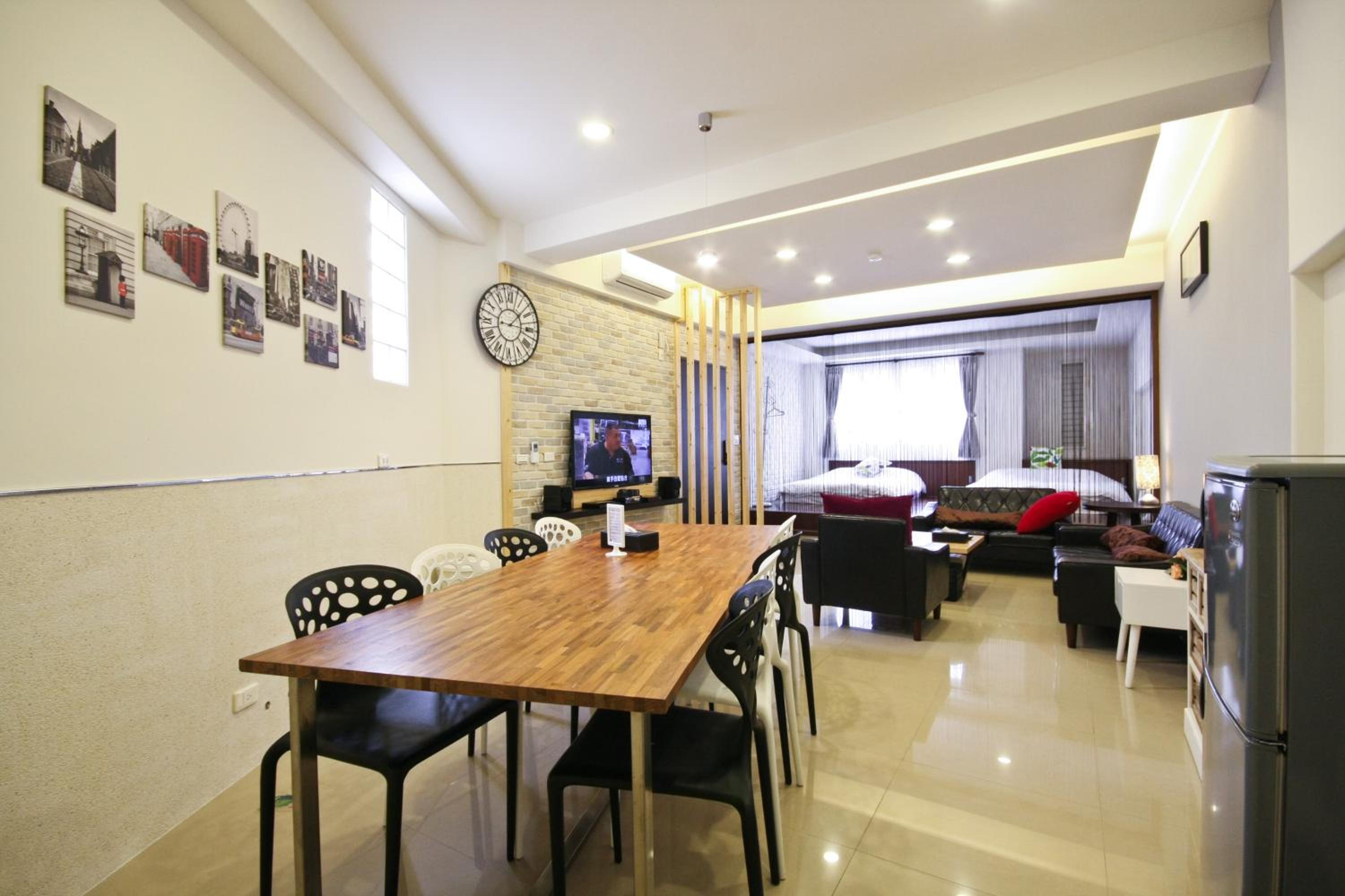 Q House