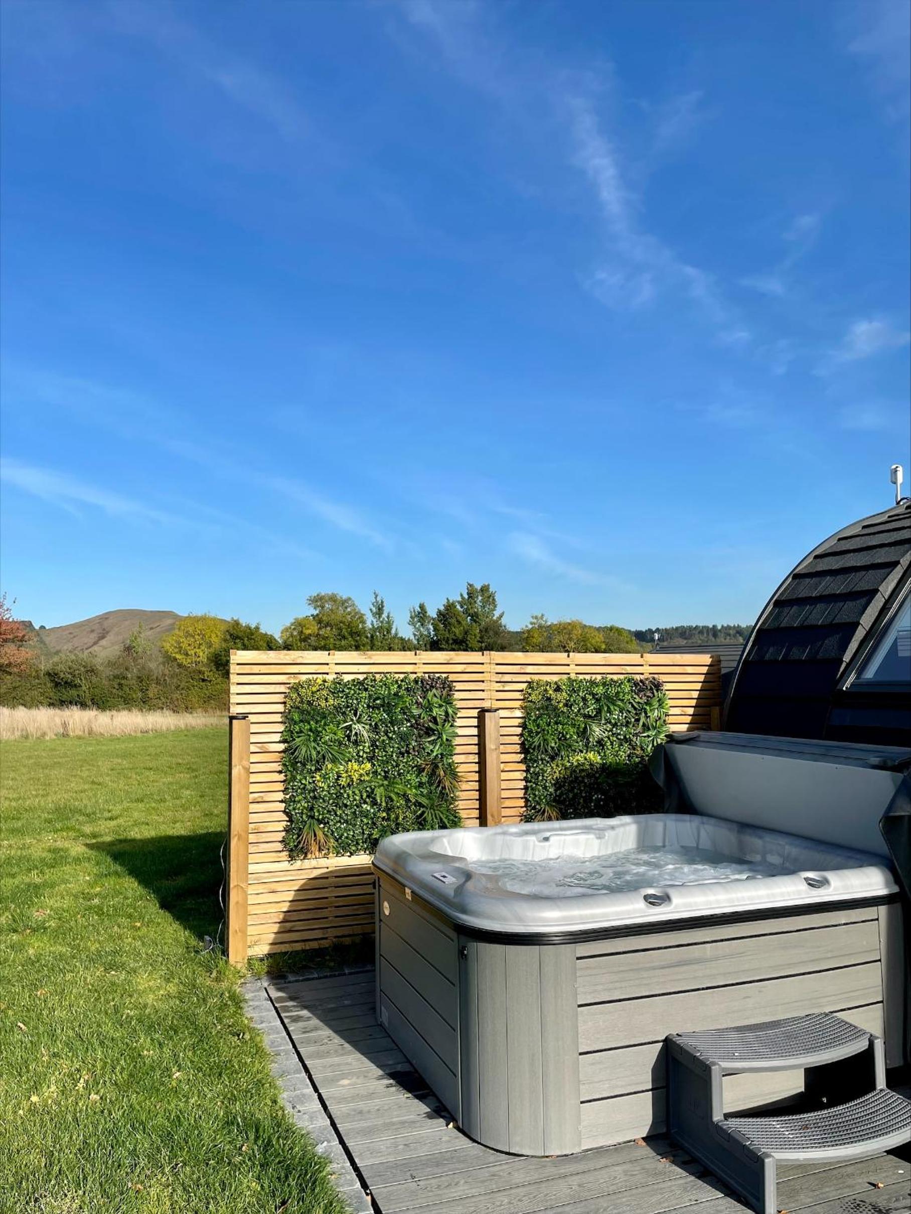 EASTRIDGE GLAMPING