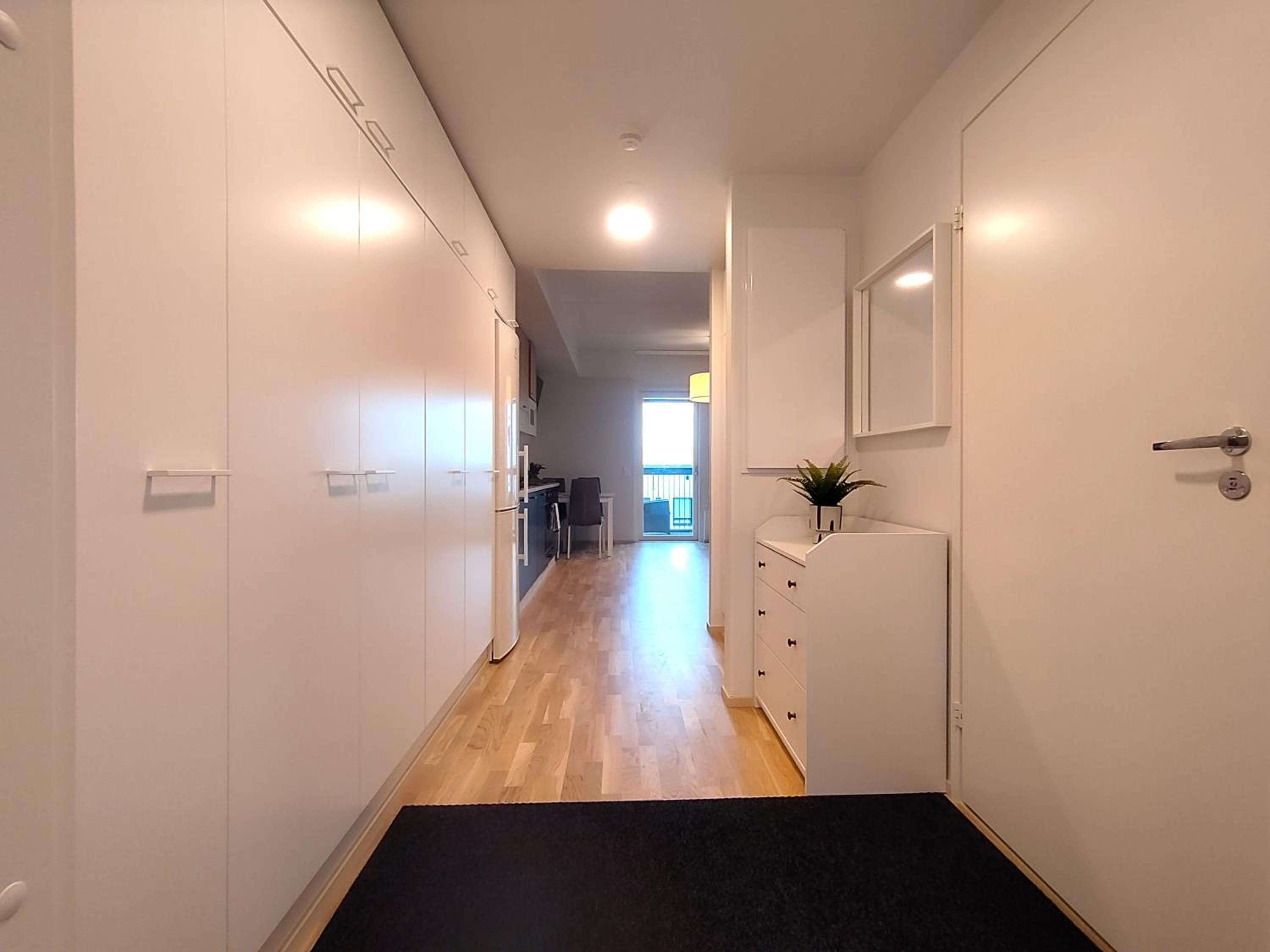 Fully Equipped New Apartment With Free Parking