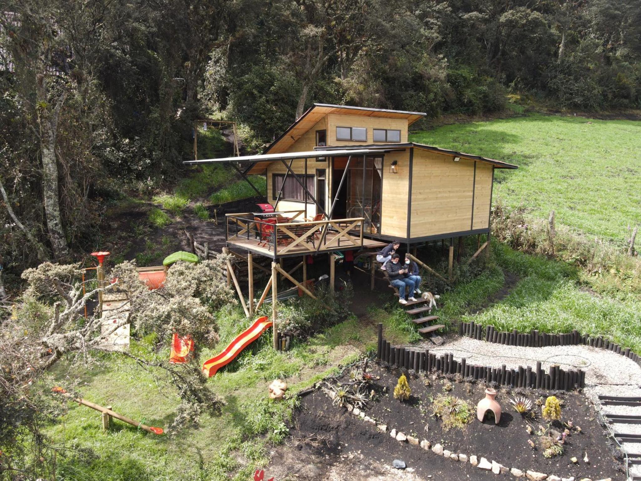 Mirador Bosque Gran Torino Neusa