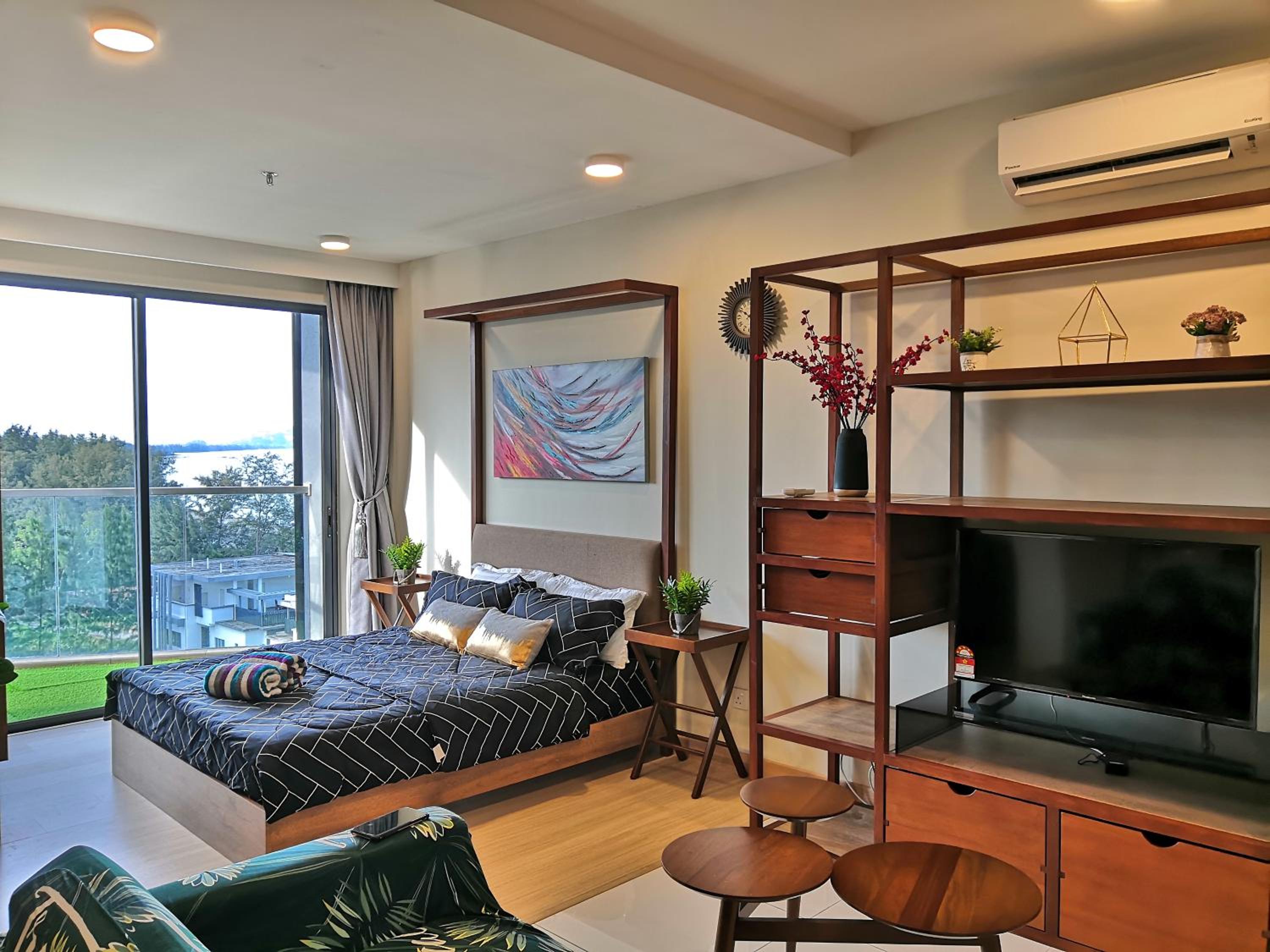 Timurbay Seaview Grey Studio Suite photo 8