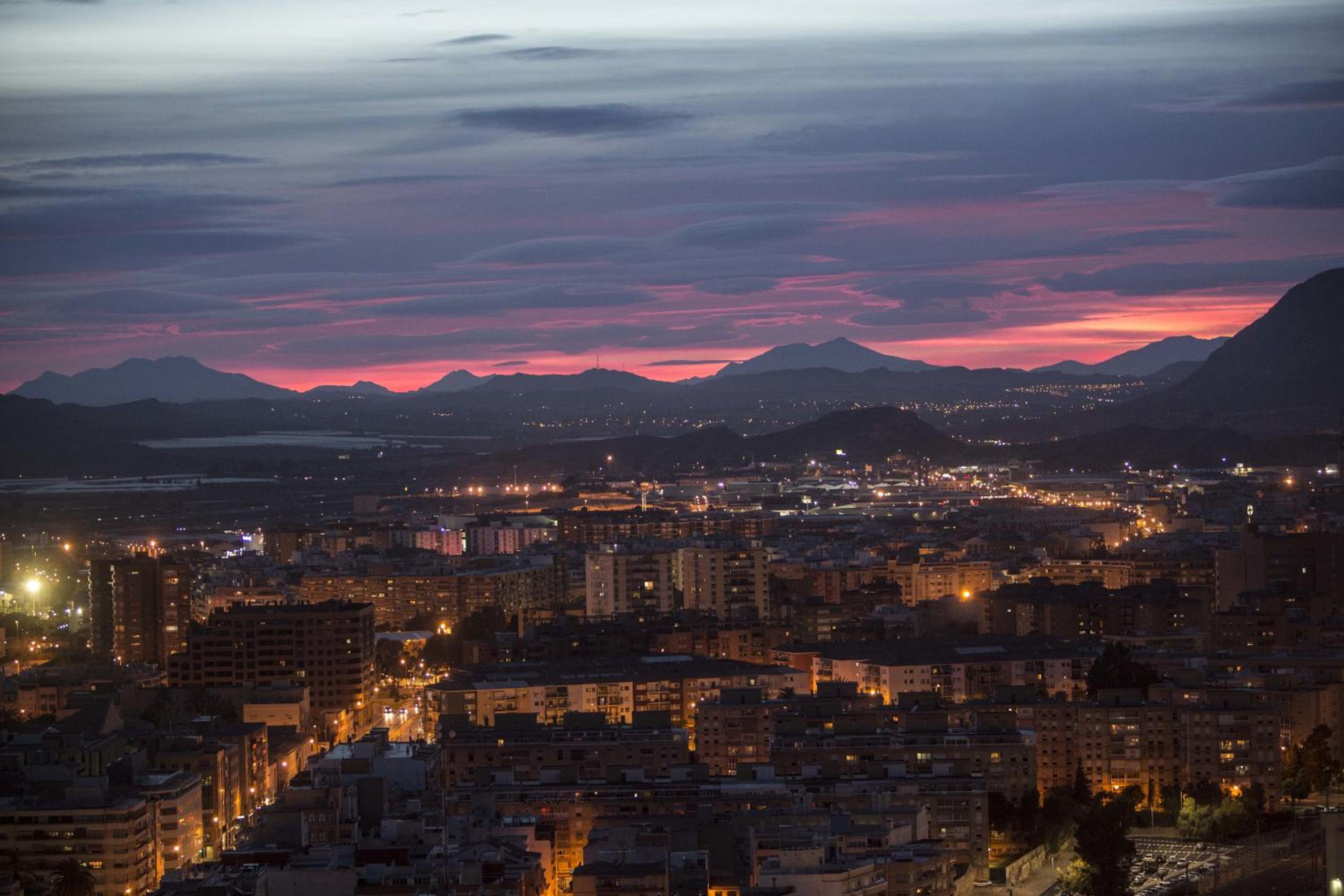 Alicante Skylights Apartments