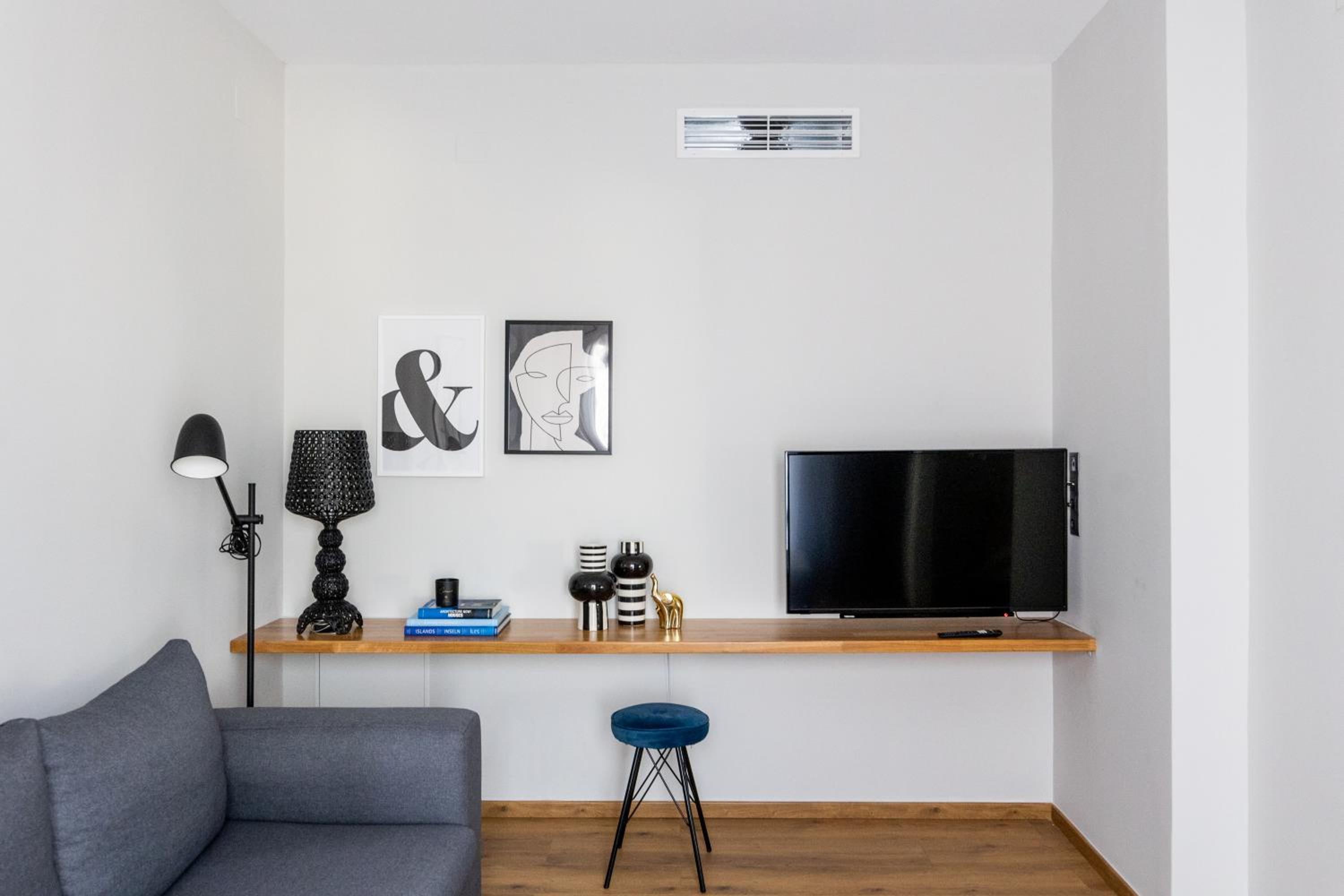 Kaleo Chios Luxury Apartments