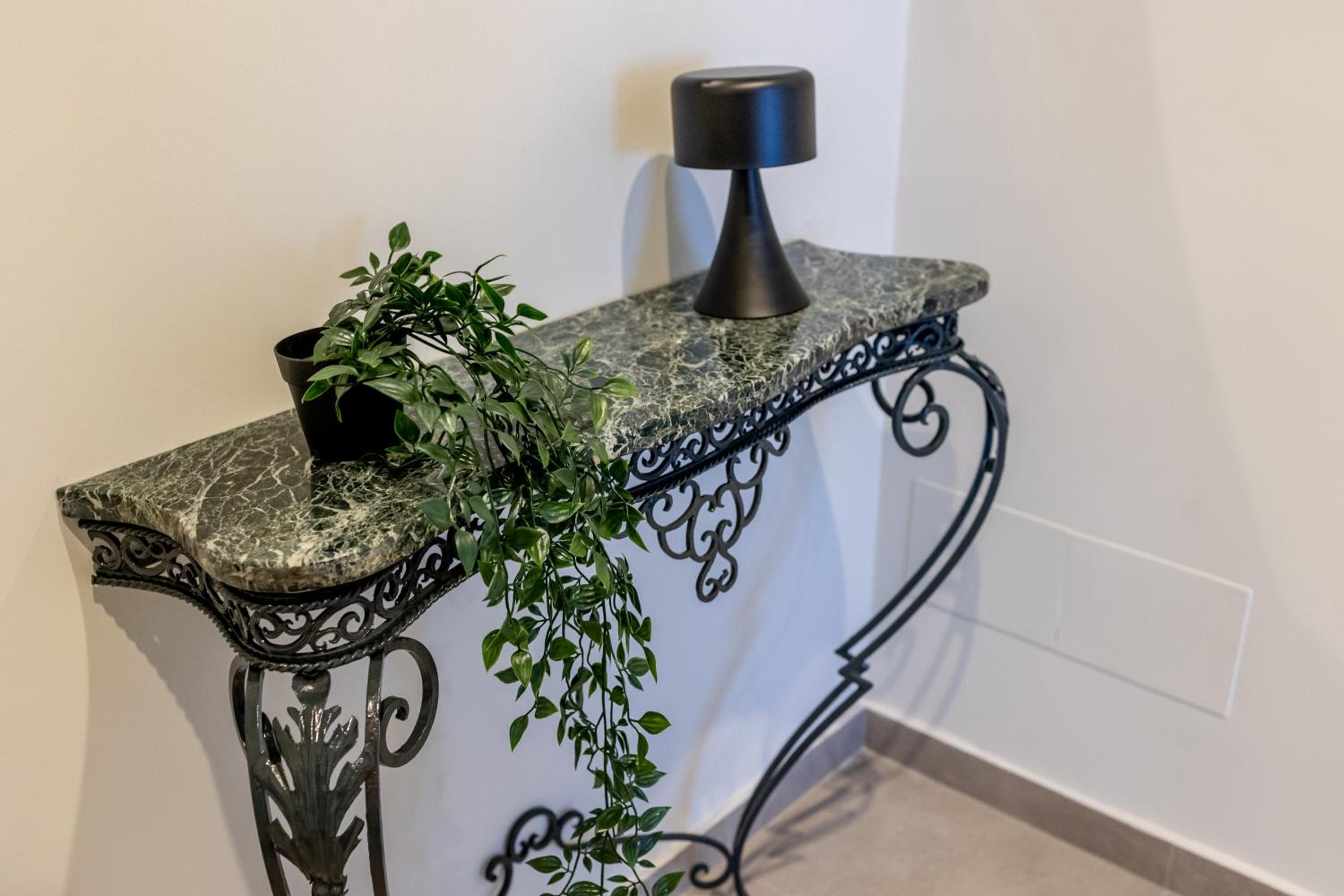 Kaleo Chios Luxury Apartments