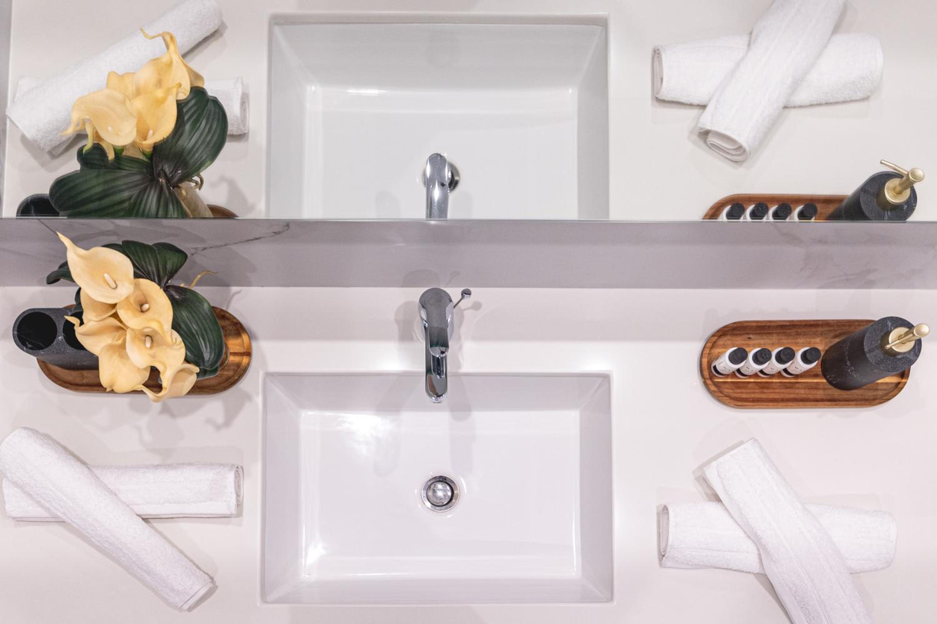 Kaleo Chios Luxury Apartments