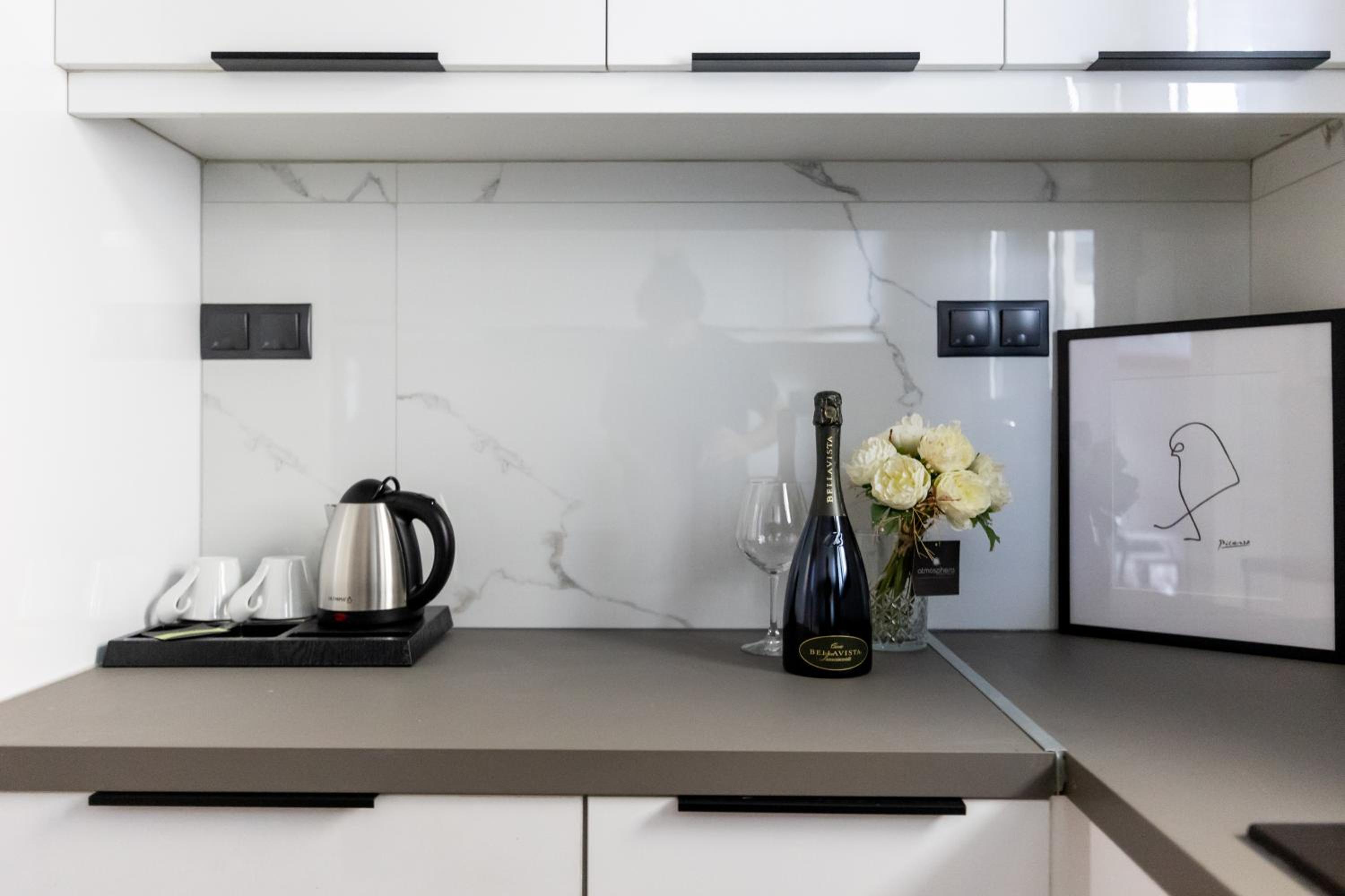 Kaleo Chios Luxury Apartments