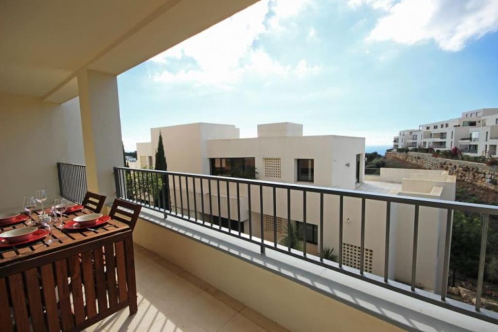 Spacious apartment with 3 pools & gym view 5
