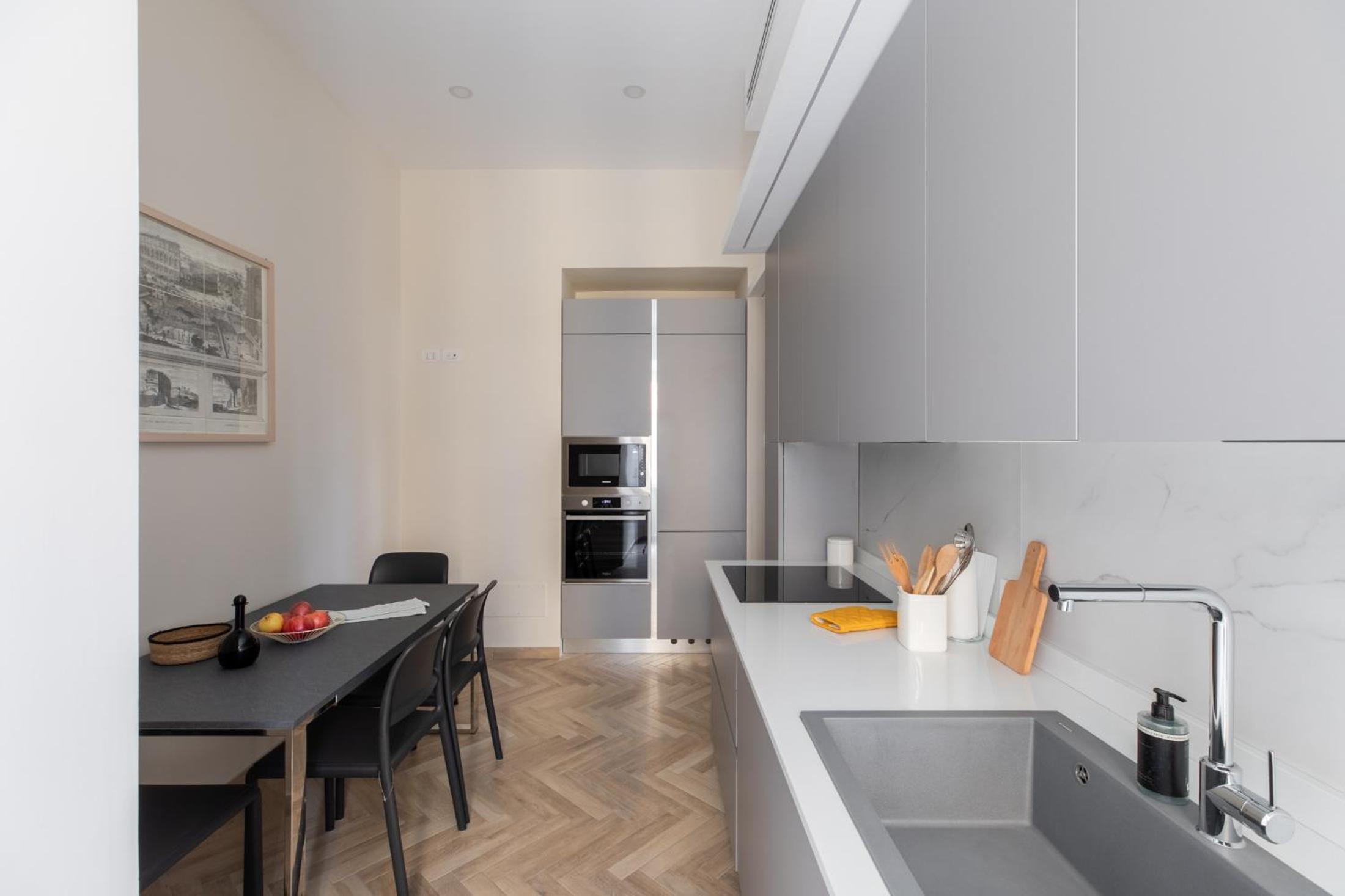 iFlat Vatican Elegant Apartment