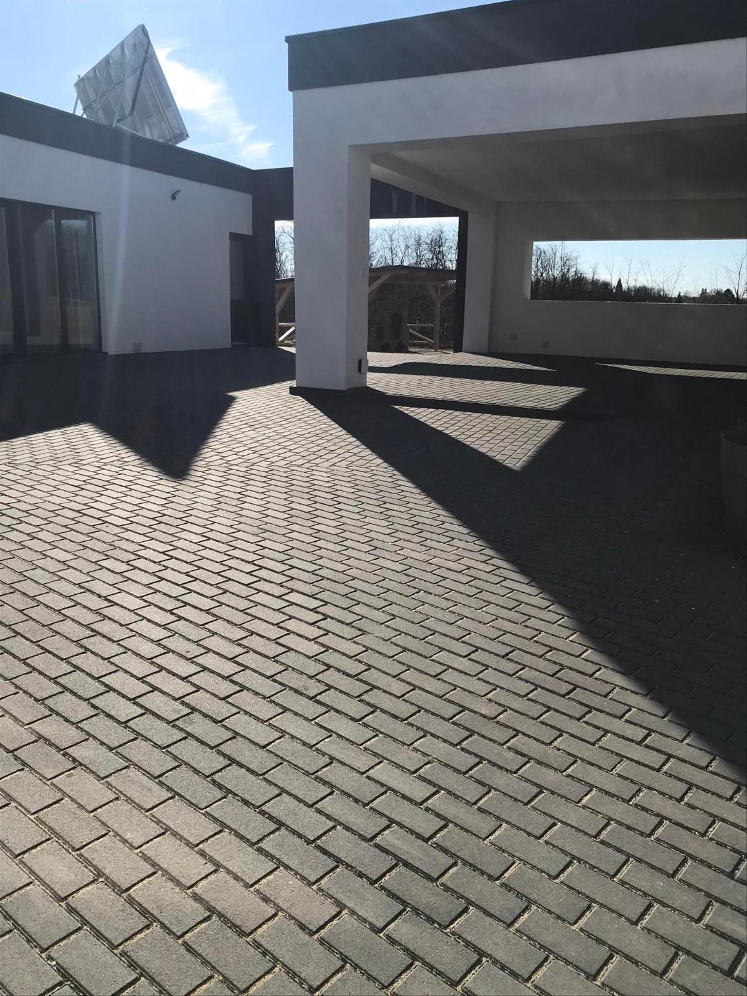 Photo 40